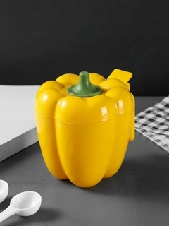 Желтый