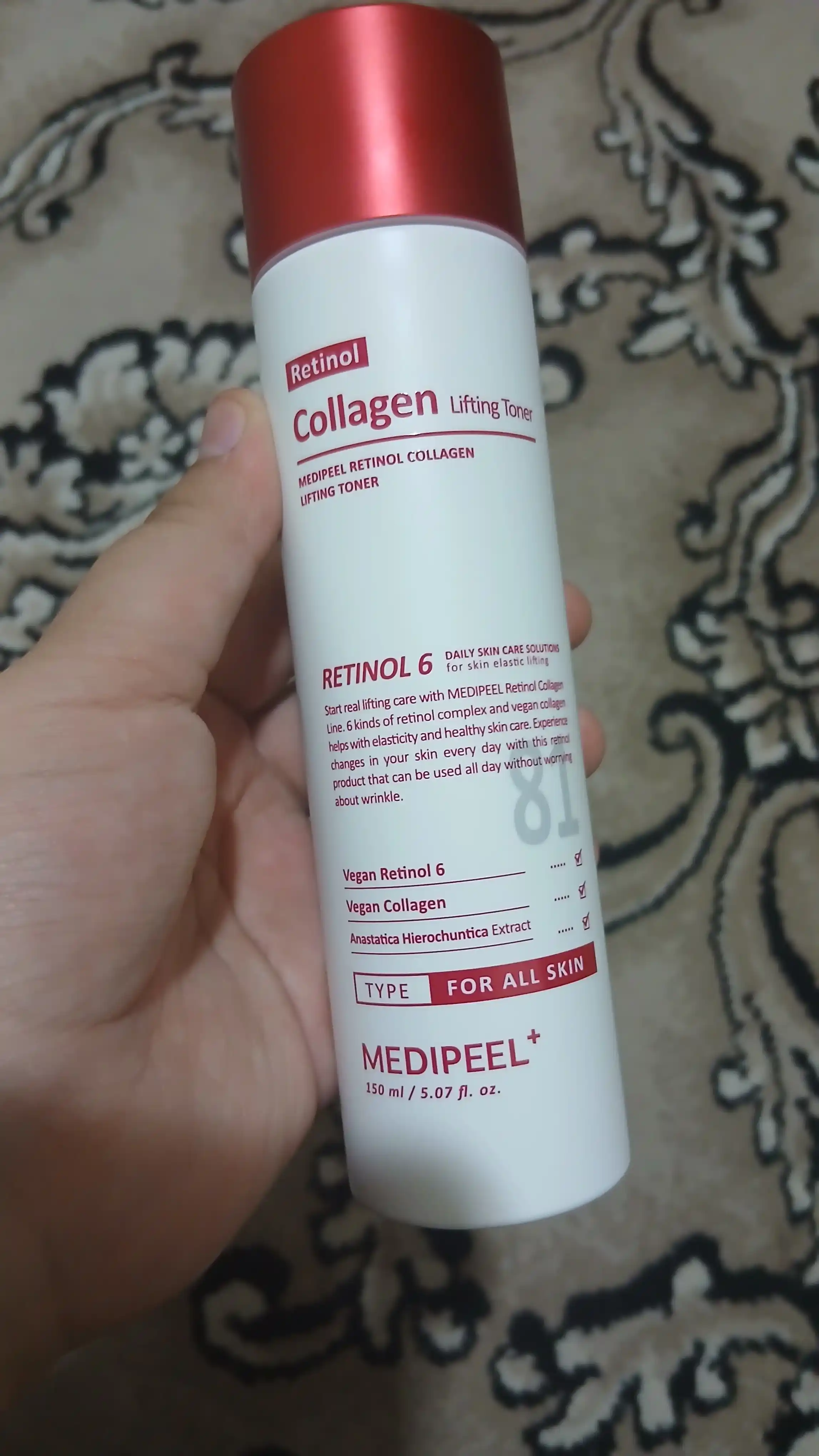 Retinol va kollagen bilan yoshartiruvchi tonik Medi-Peel Retinol Collagen Lifting Toner