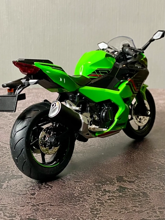 Moliyaviy metall mototsikl, model Kawasaki, Suzuki, Ducati, BMW, Honda