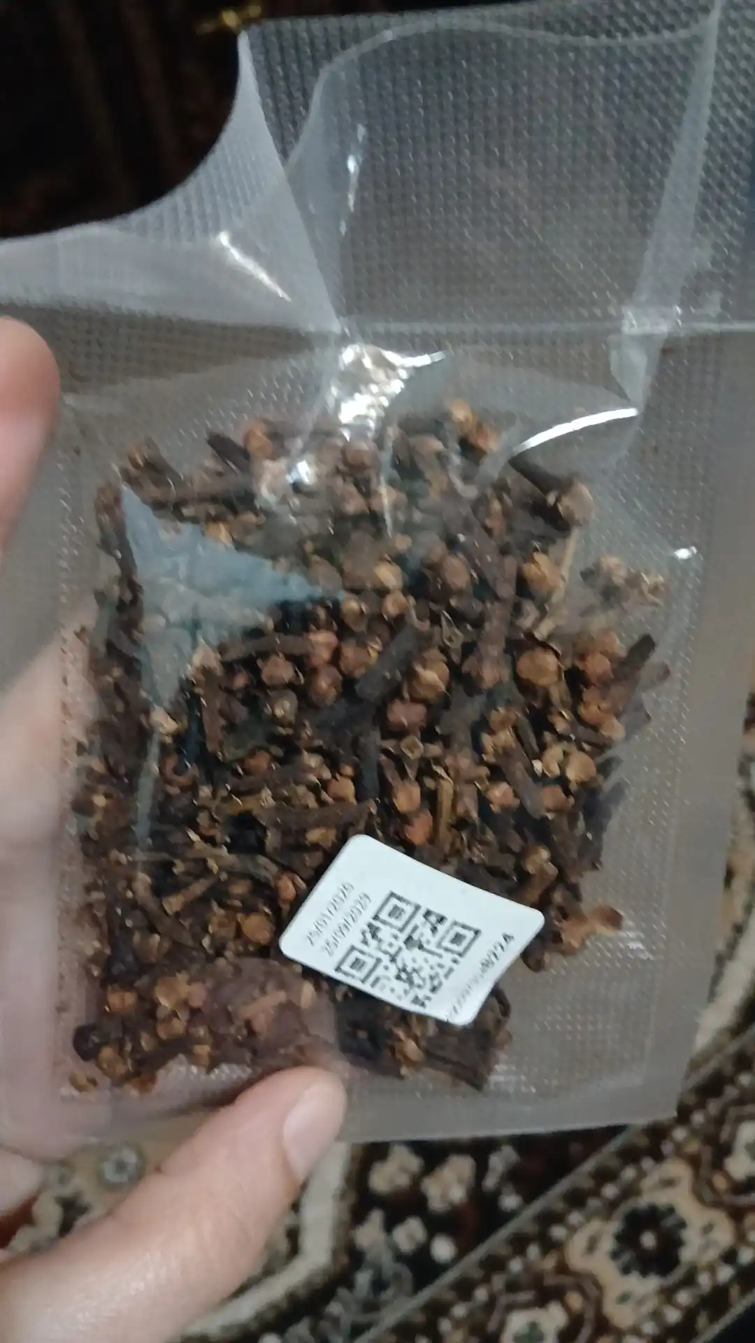 Gvozdika, 30 va 50 gr – tabiiy va xushbo‘y ziravor, shifobaxsh xususiyatlarga ega