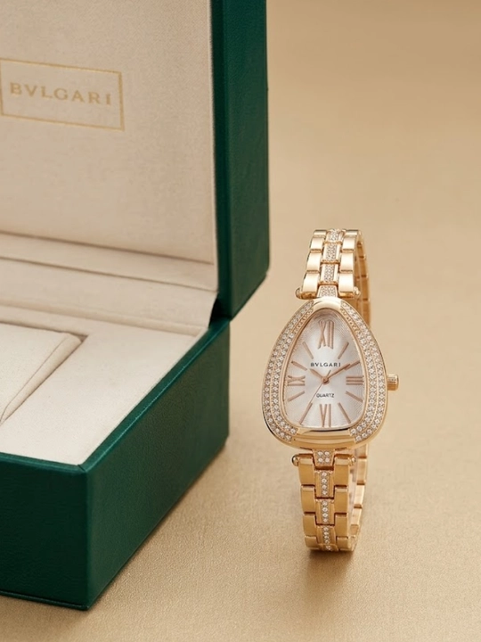 Ayollar soati, kvars mexanizmi, sovg‘a qutisidagi ayollar uchun BVLGARI qo‘l soati