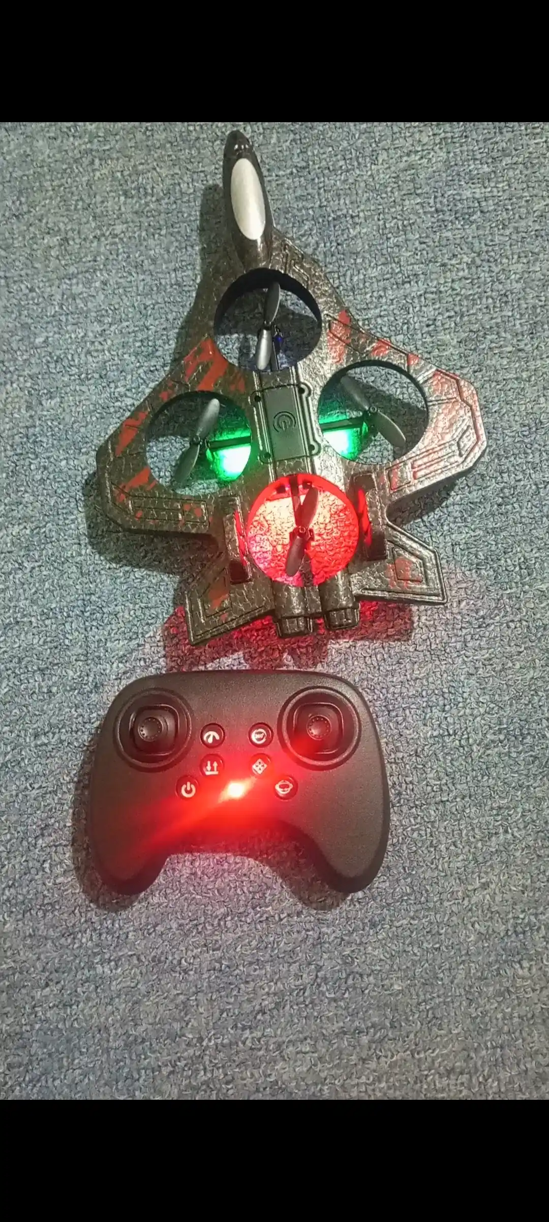Dron samolyot radioboshqaruvli, 360° manyovrli, RGB chiroqli qiruvchi samolyot, o'yinchoq