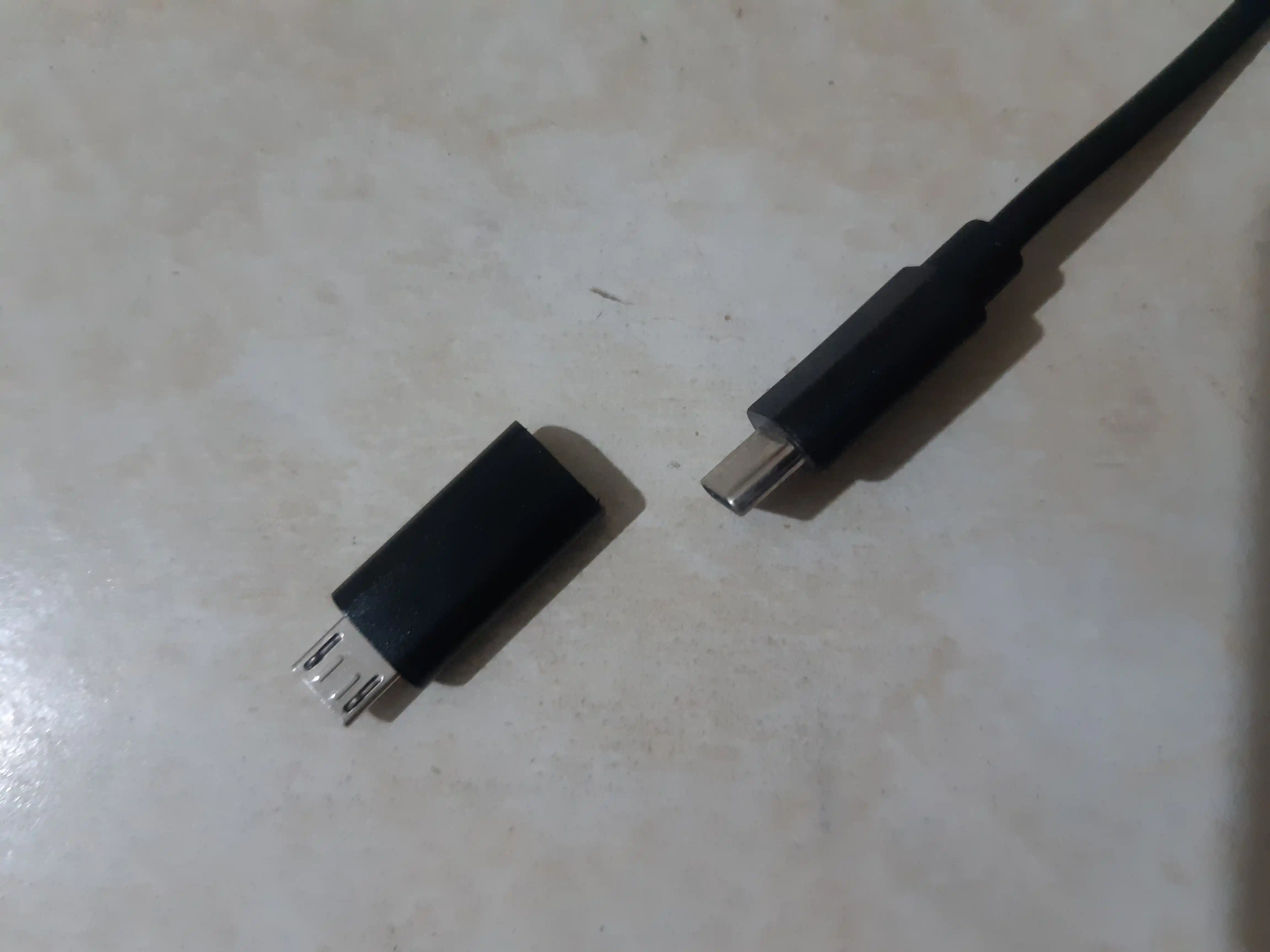 Universal OTG Adapter for Android, Type-C va Lightning malumot uzatish va zaryadlash uchun