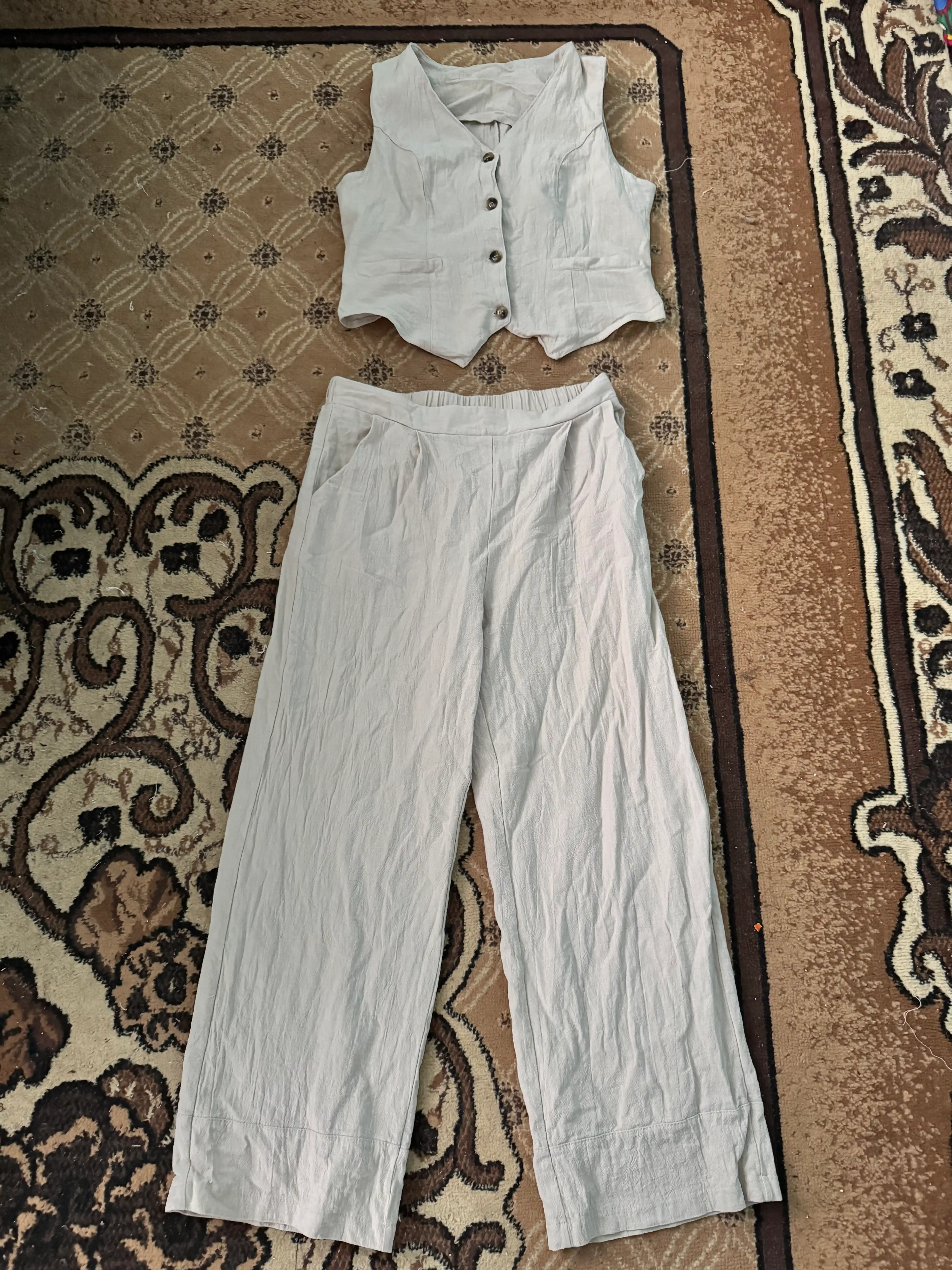Kuzgi ayollar muslin kostyumi - jaket va keng shim, yengil zamonaviy to‘plam