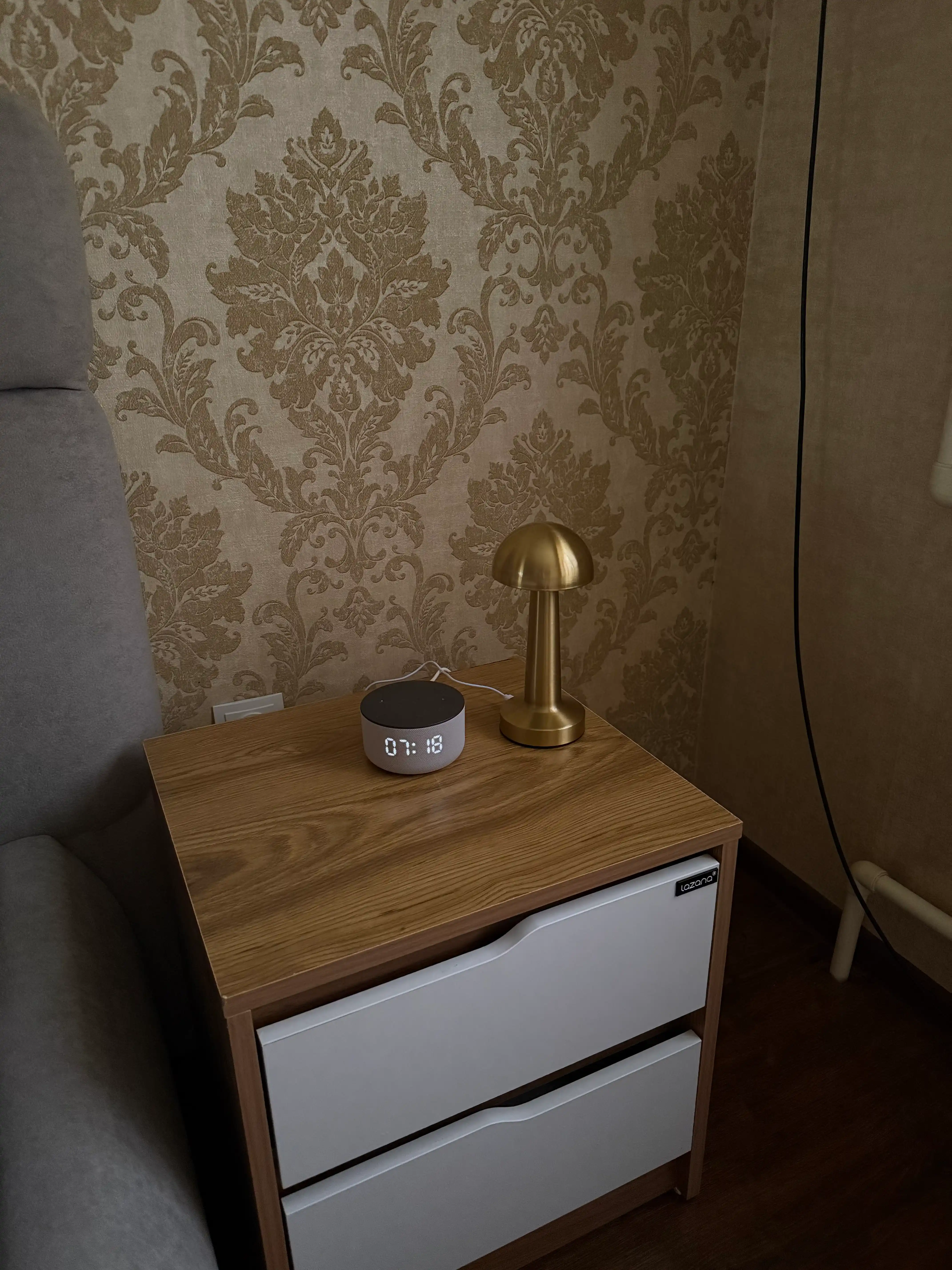 Stol usti, sensorli, simsiz lampa