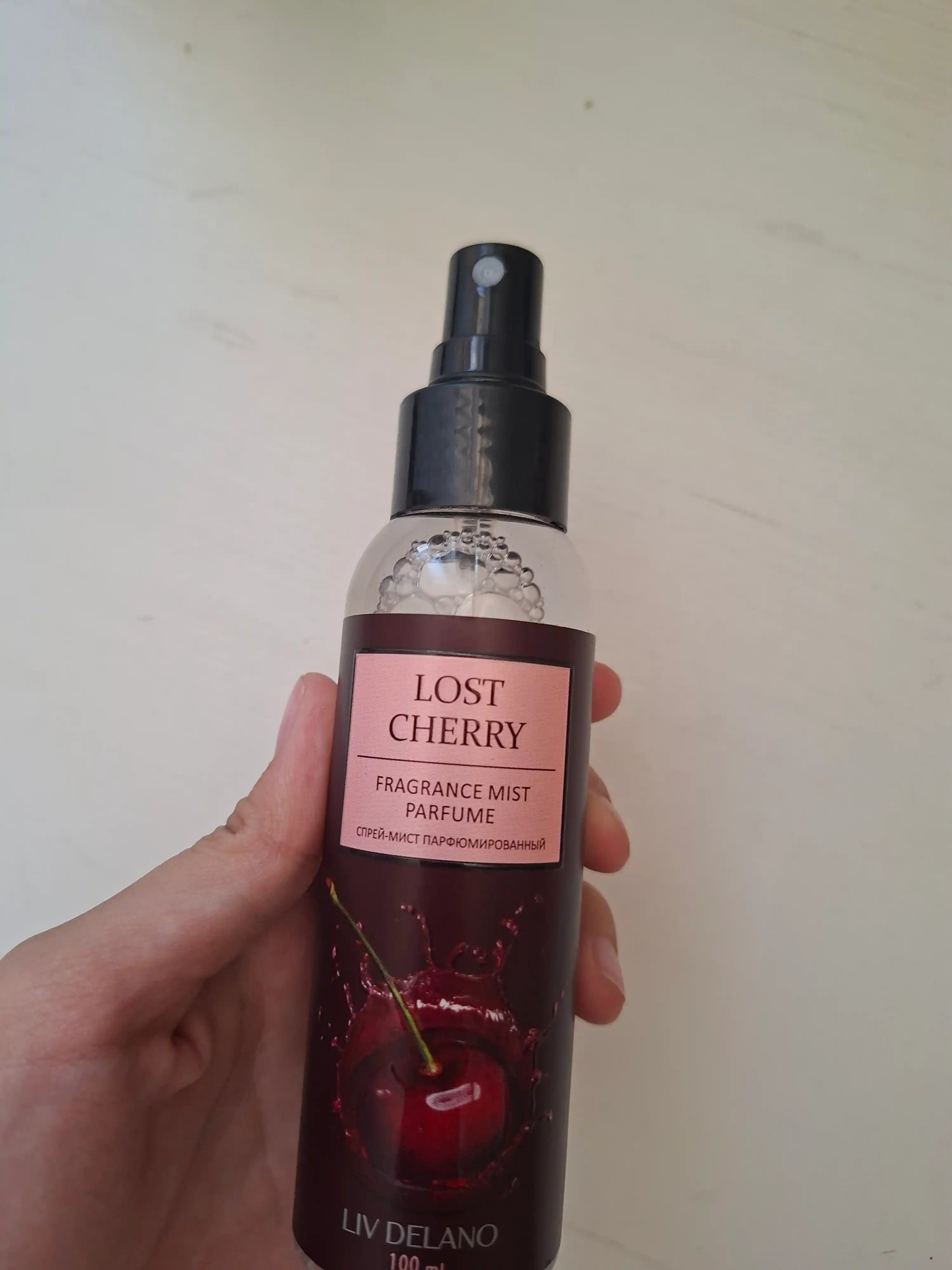Parfyumlangan sprey-mist tana uchun Lost Cherry Liv Delano, ayollar uchun, 100 ml