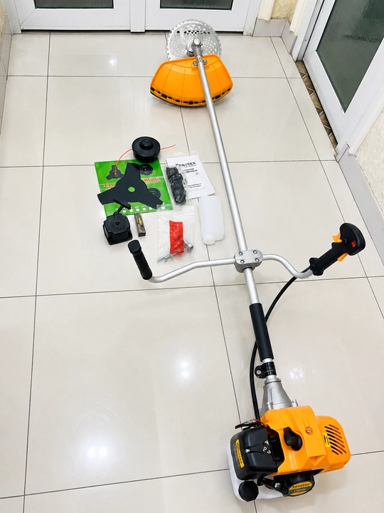 Benzinli trimmer maysa va gazon orgich