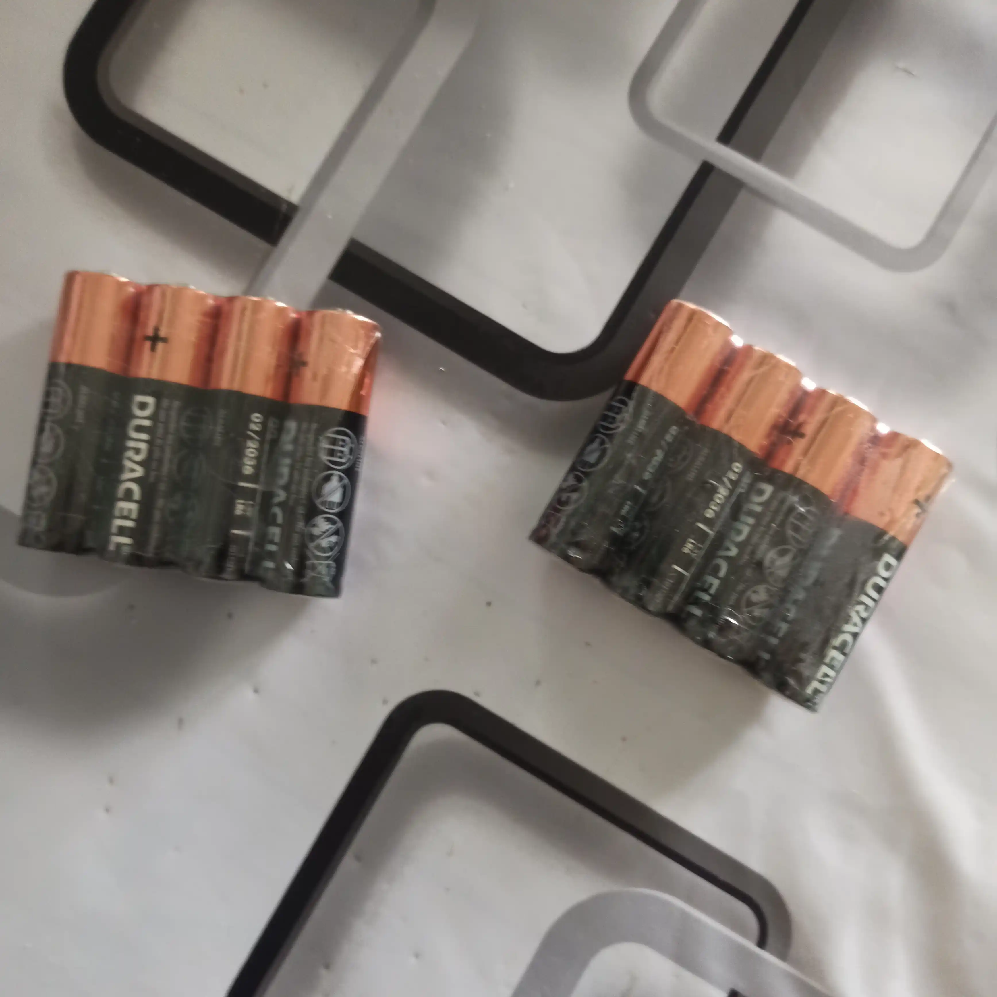 Duracell AAA va AA batareyalari