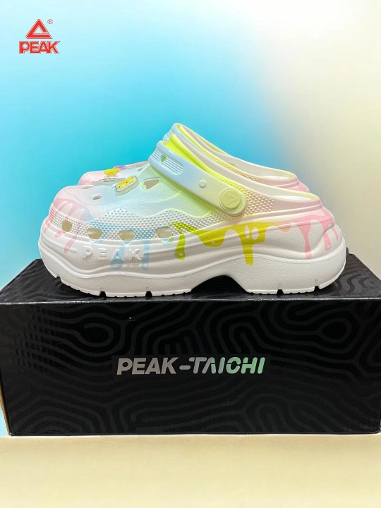 Ayollar uchun shippaklari PEAK SPORT