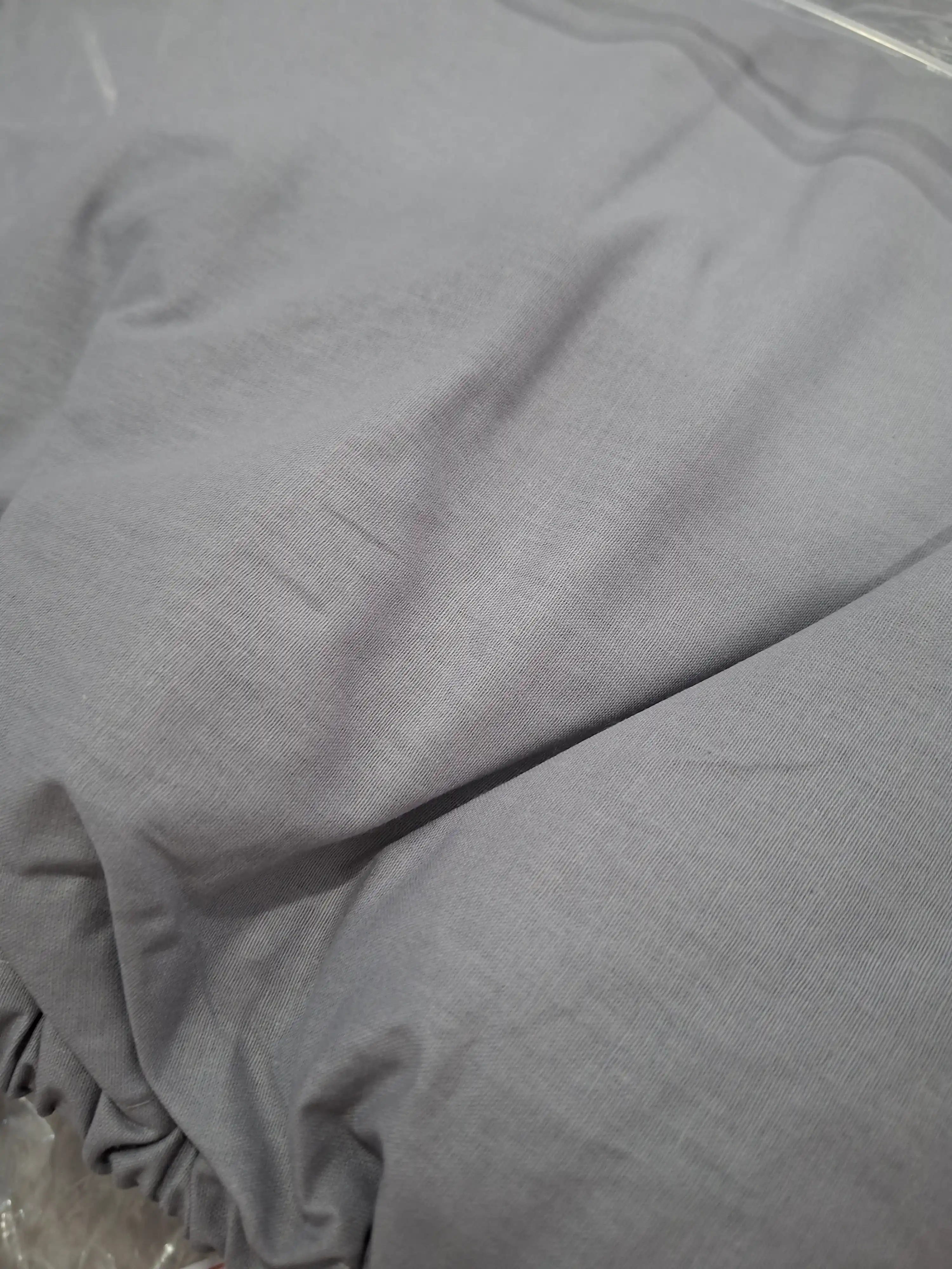 Простыня на резинке Linens 180×200×25 см, ранфорс 100% хлопок, серый, Германия 