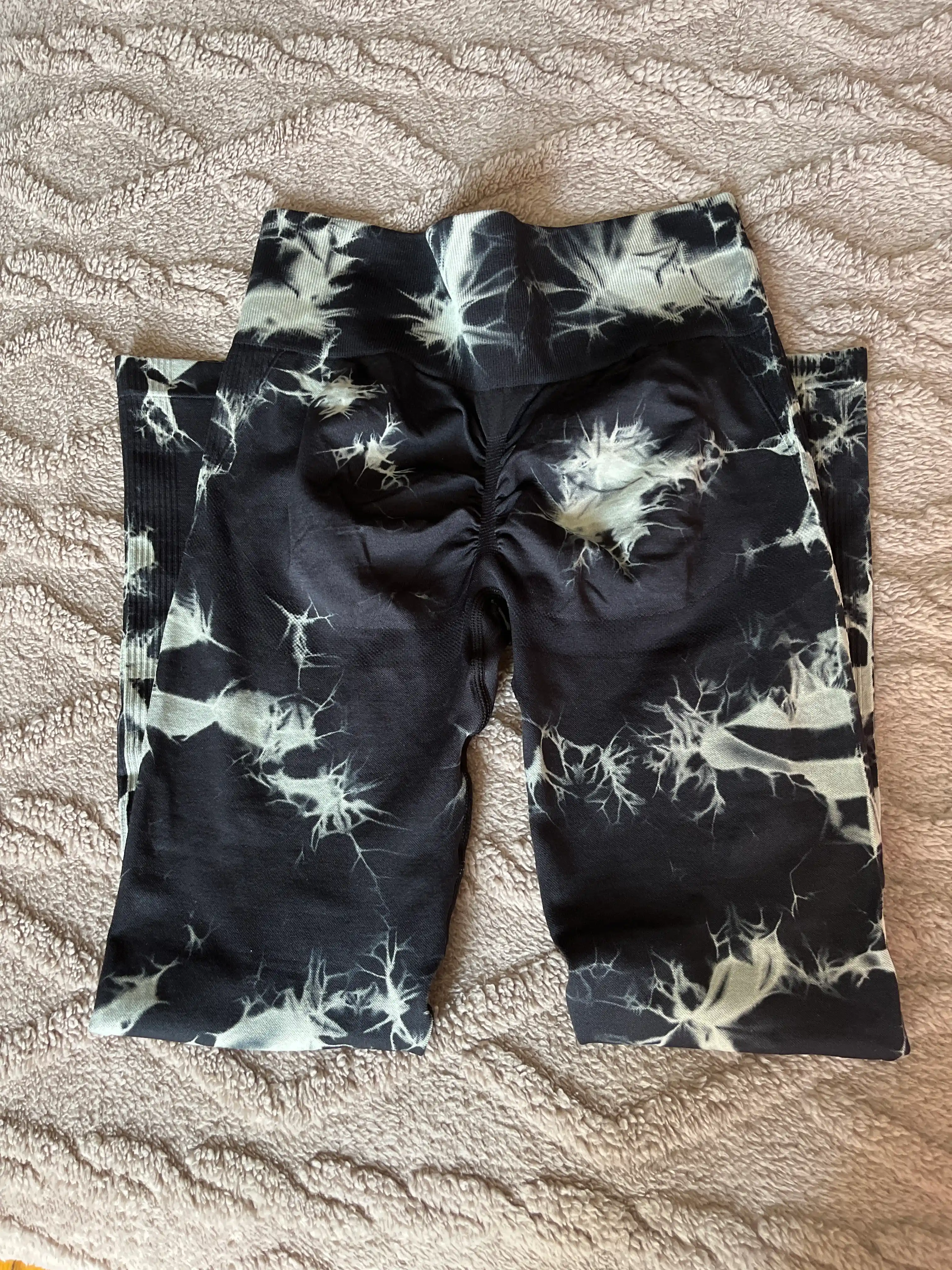Леггинсы спортивные, лосины для фитнеса, Push-Up, Tie-dye, утягивающие, подчеркивает формы