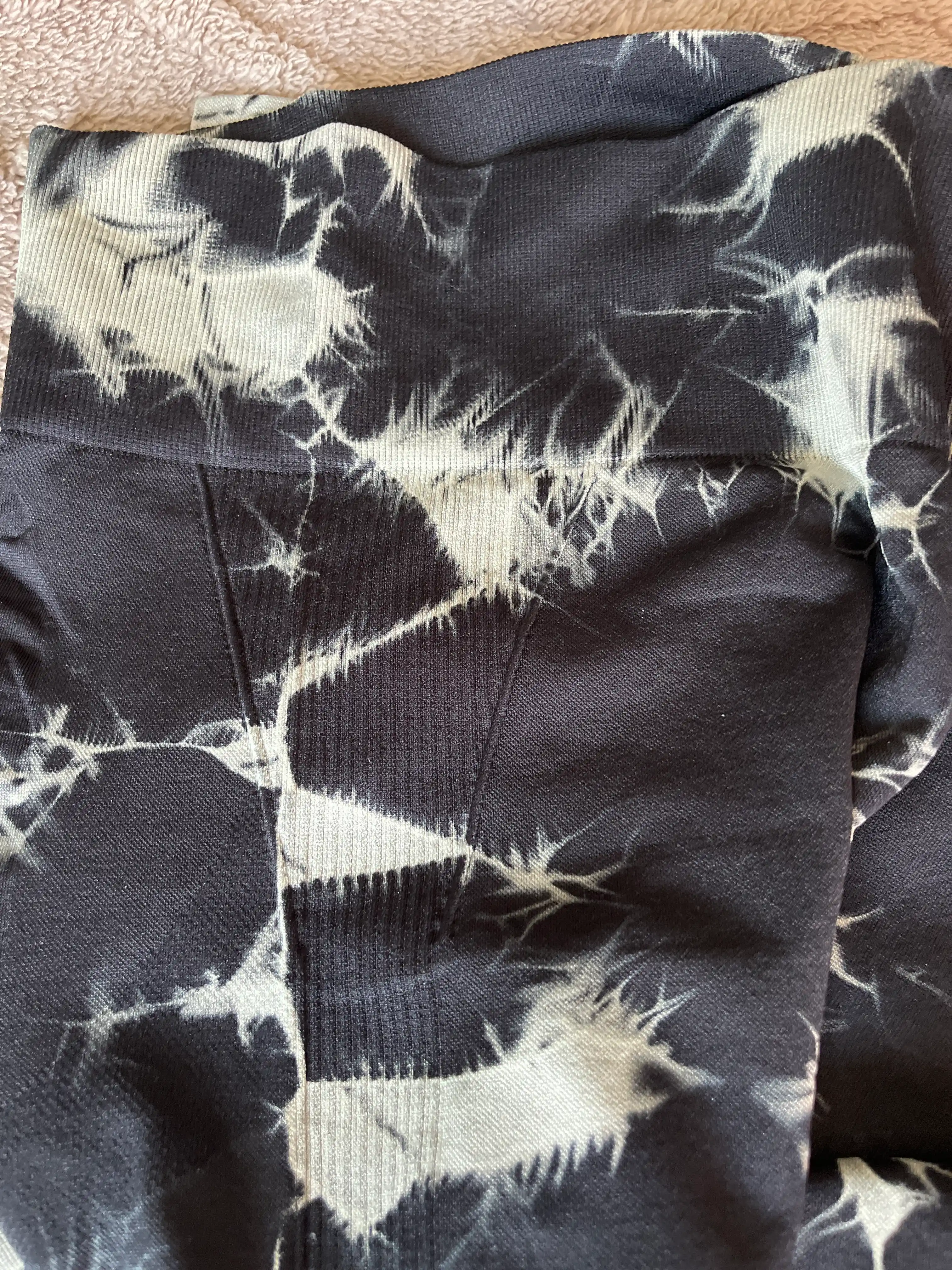 Леггинсы спортивные, лосины для фитнеса, Push-Up, Tie-dye, утягивающие, подчеркивает формы