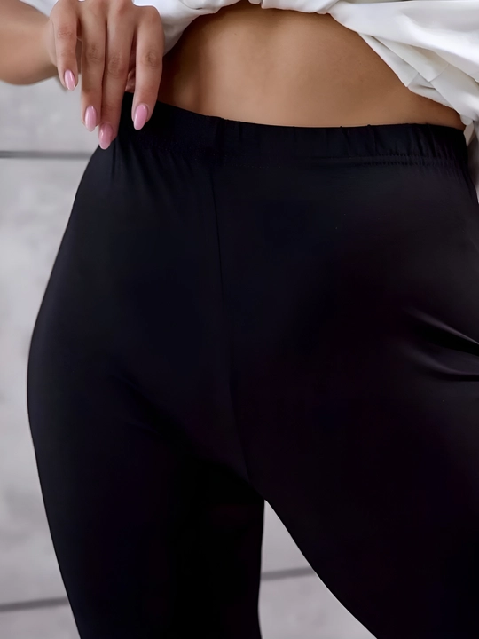Ayollar legginsilar