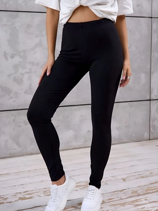 Ayollar legginsilar