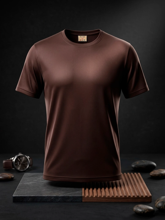 Asosiy, universal, kundalik kiyish uchun qulay, unisex futbolka