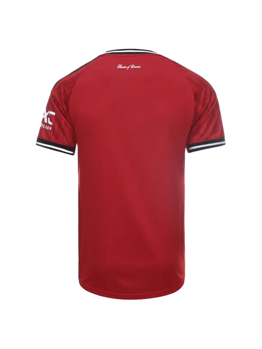 Manchester United 2025/26 yilgi uy futbol formasi