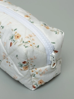 Кораллово-розовый