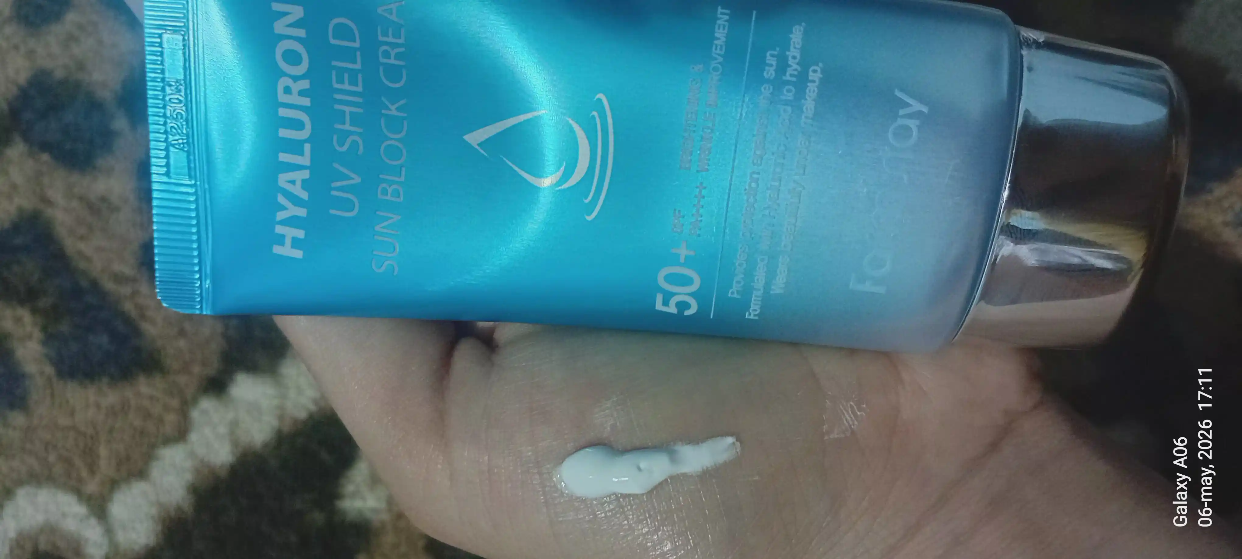Namlovchi quyoshdan himoyalovchi krem, Hyaluronic UV, zagar, SPF50+ PA+++, 70 g