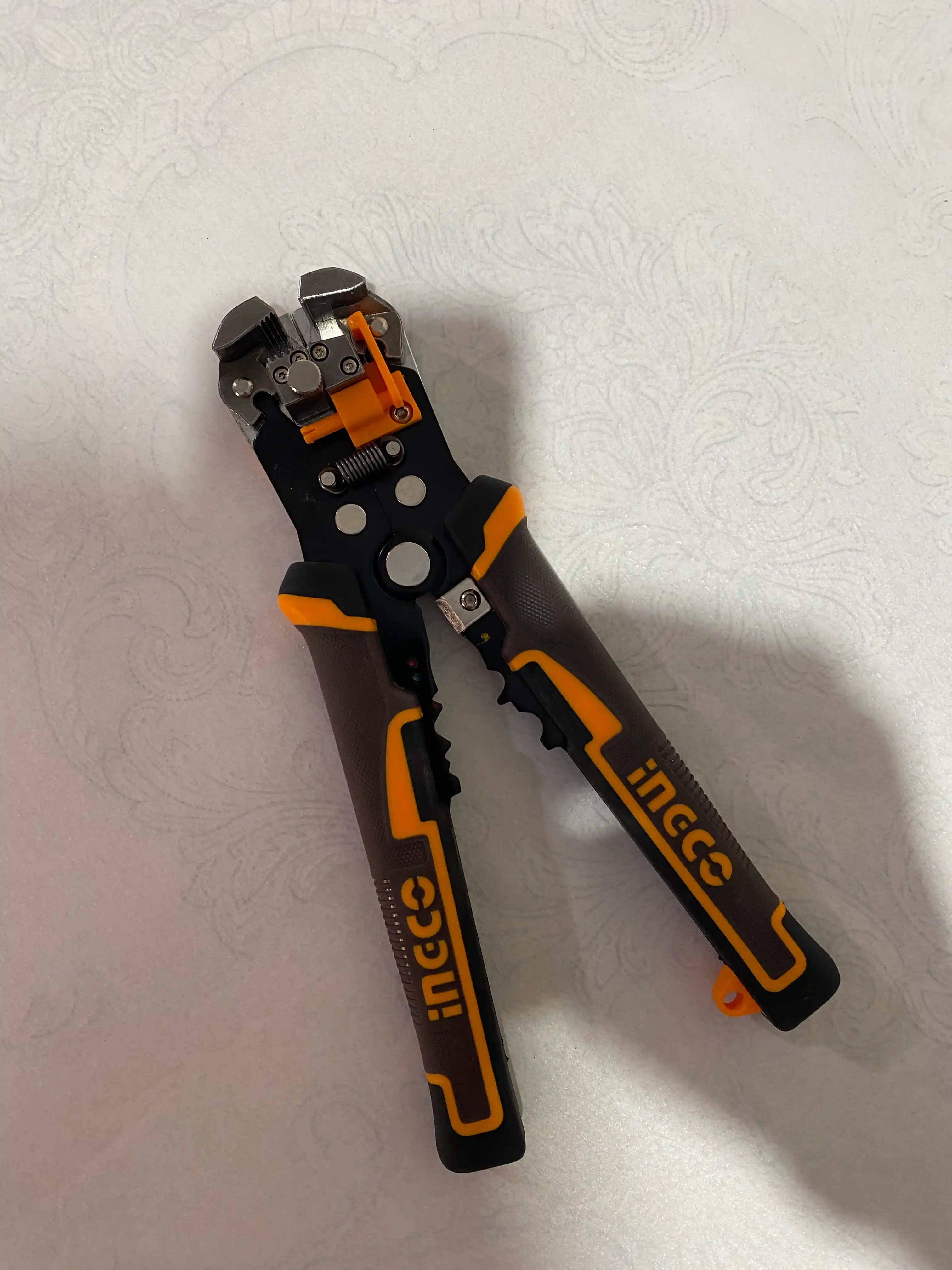 Avtomatik stripper, ko‘p funktsiyali INGCO HWSP102418 INDUSTRIAL, 0.2-6 mm