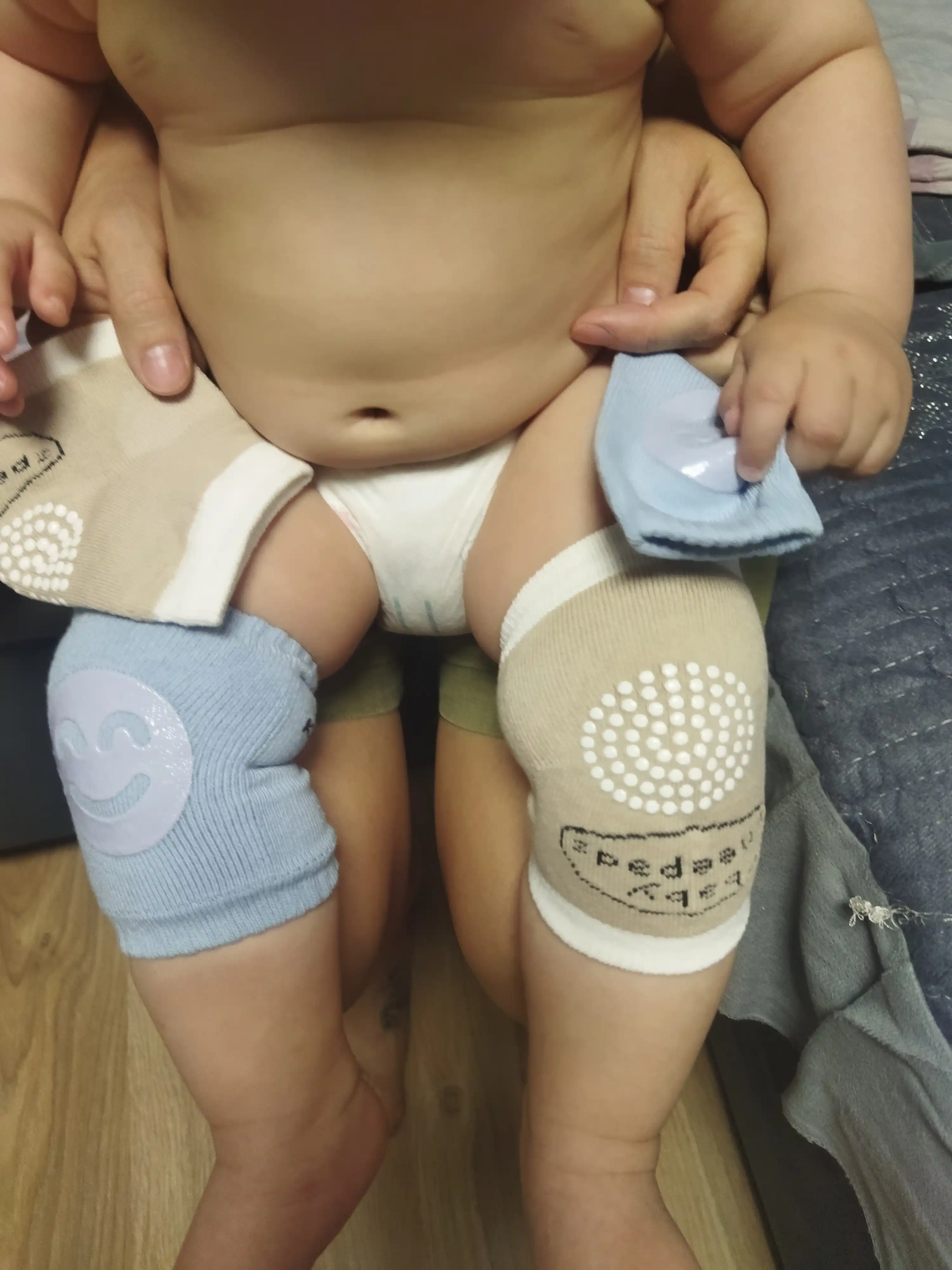 Наколенники детские, противоскользящие для ползания
