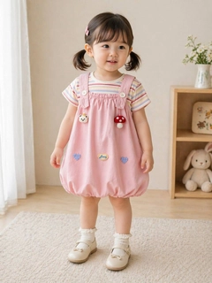 Розовый