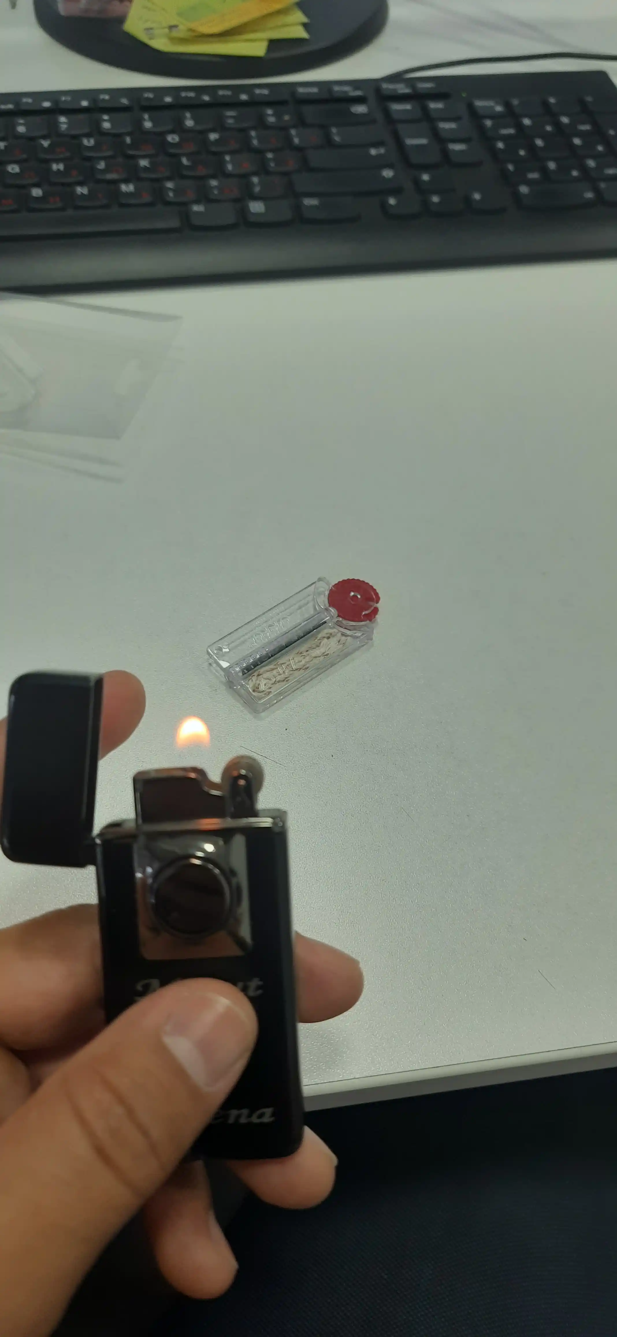 Кремни + фитиль для бензиновых зажигалок Zippo, 7 кремней + фитиль