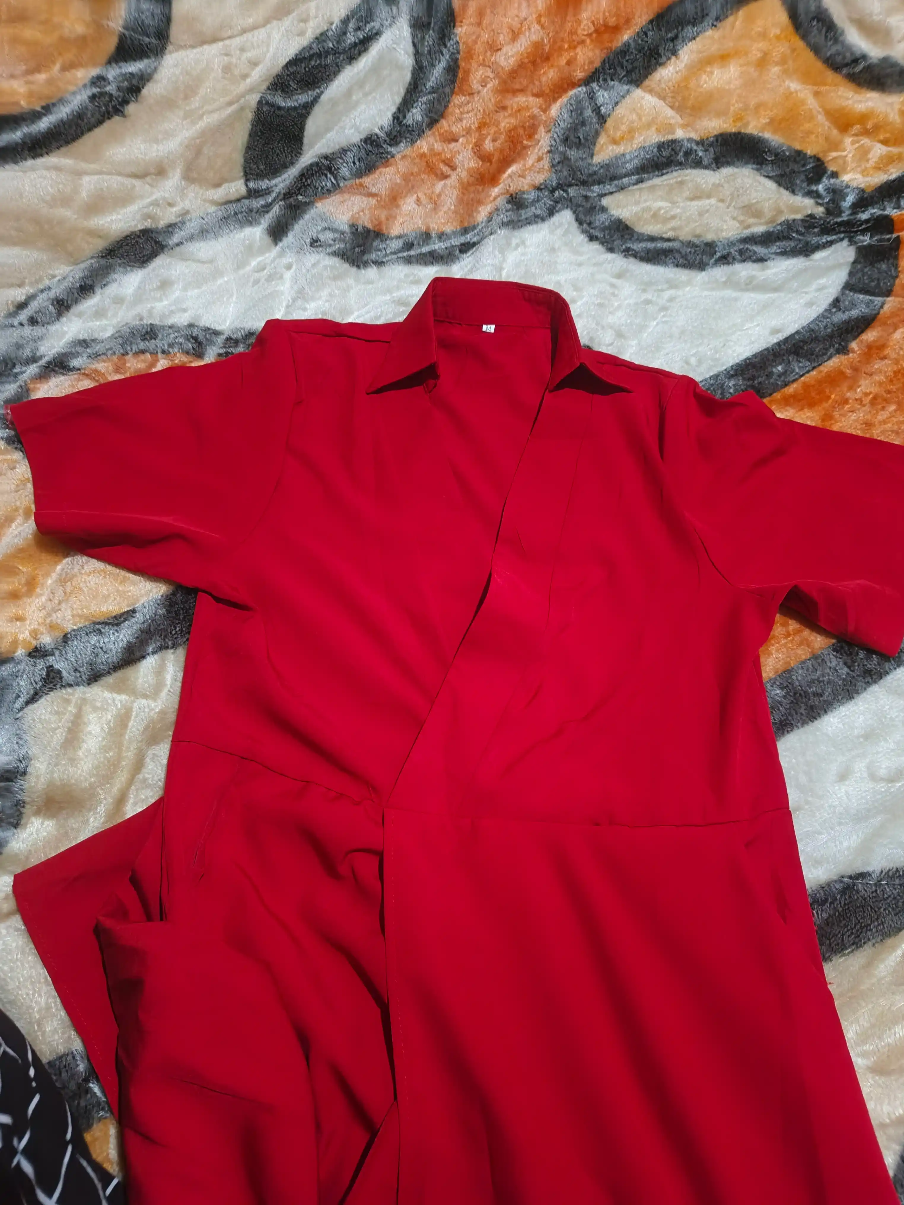 Ayollar uchun kundalik va kechki koylak, 1 o‘lcham kattaroq chiqadi – ELLY FASHION