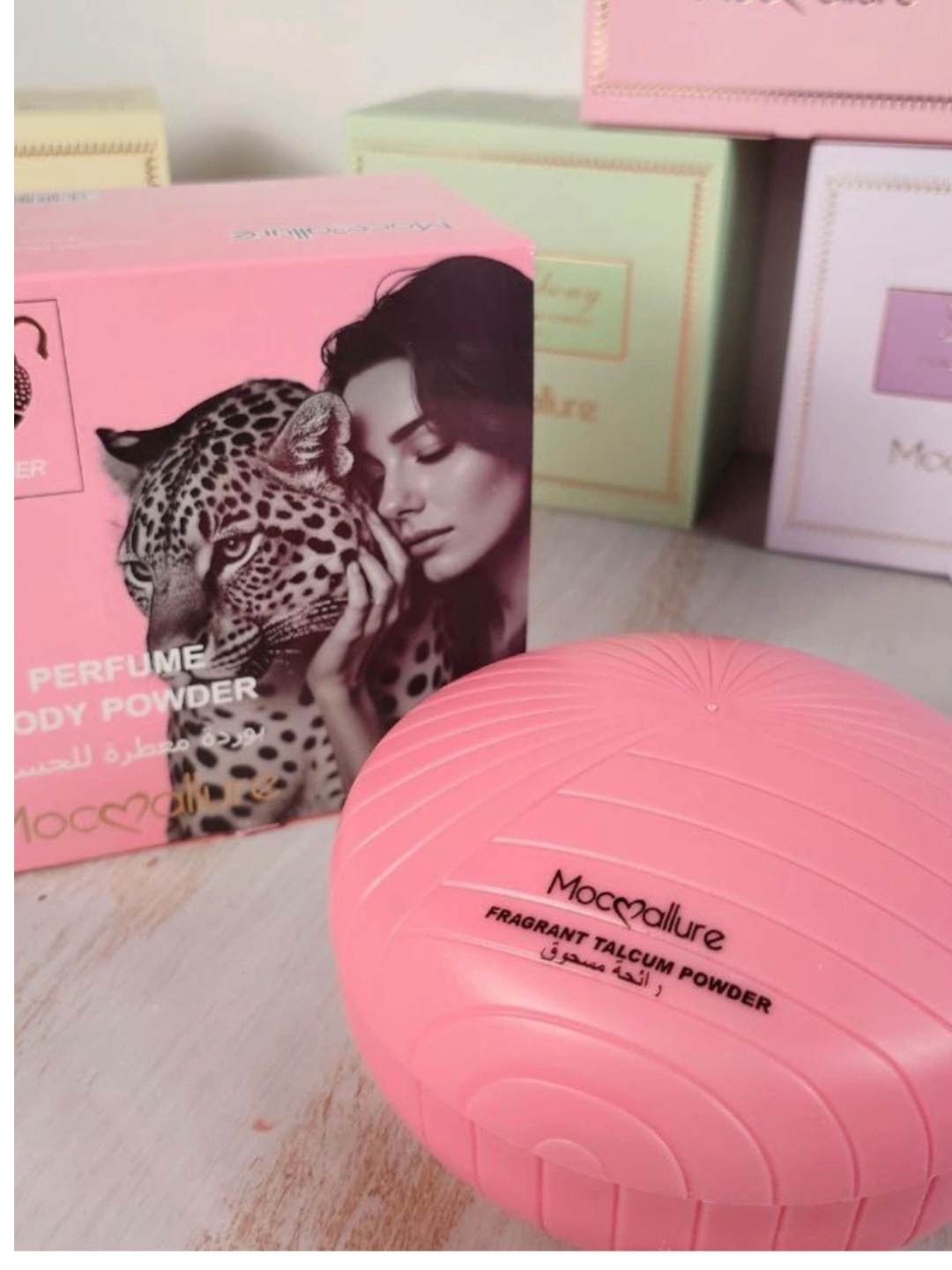 Ayollar uchun xushbo‘y talk, tana pudrasi Mocallure, 100 g