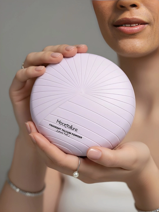 Ayollar uchun xushbo‘y talk, tana pudrasi Mocallure, 100 g