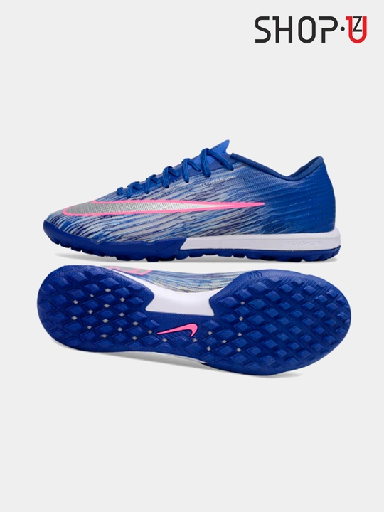 Футбольные бутсы Nike