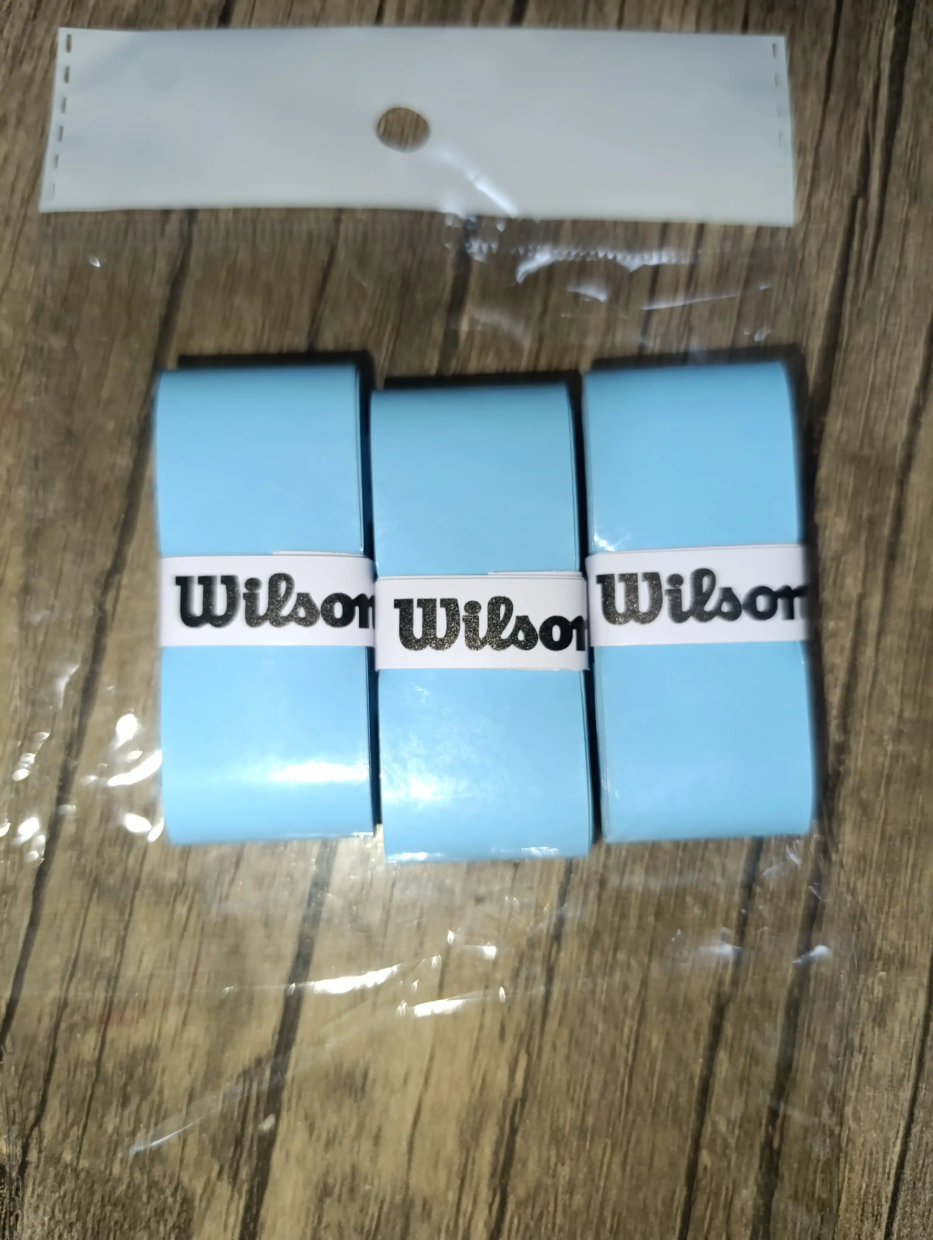 Намотка на ракетку теннисную Wilson Overgrip , мягкая , не скользящая 3 шт