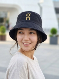 Qora