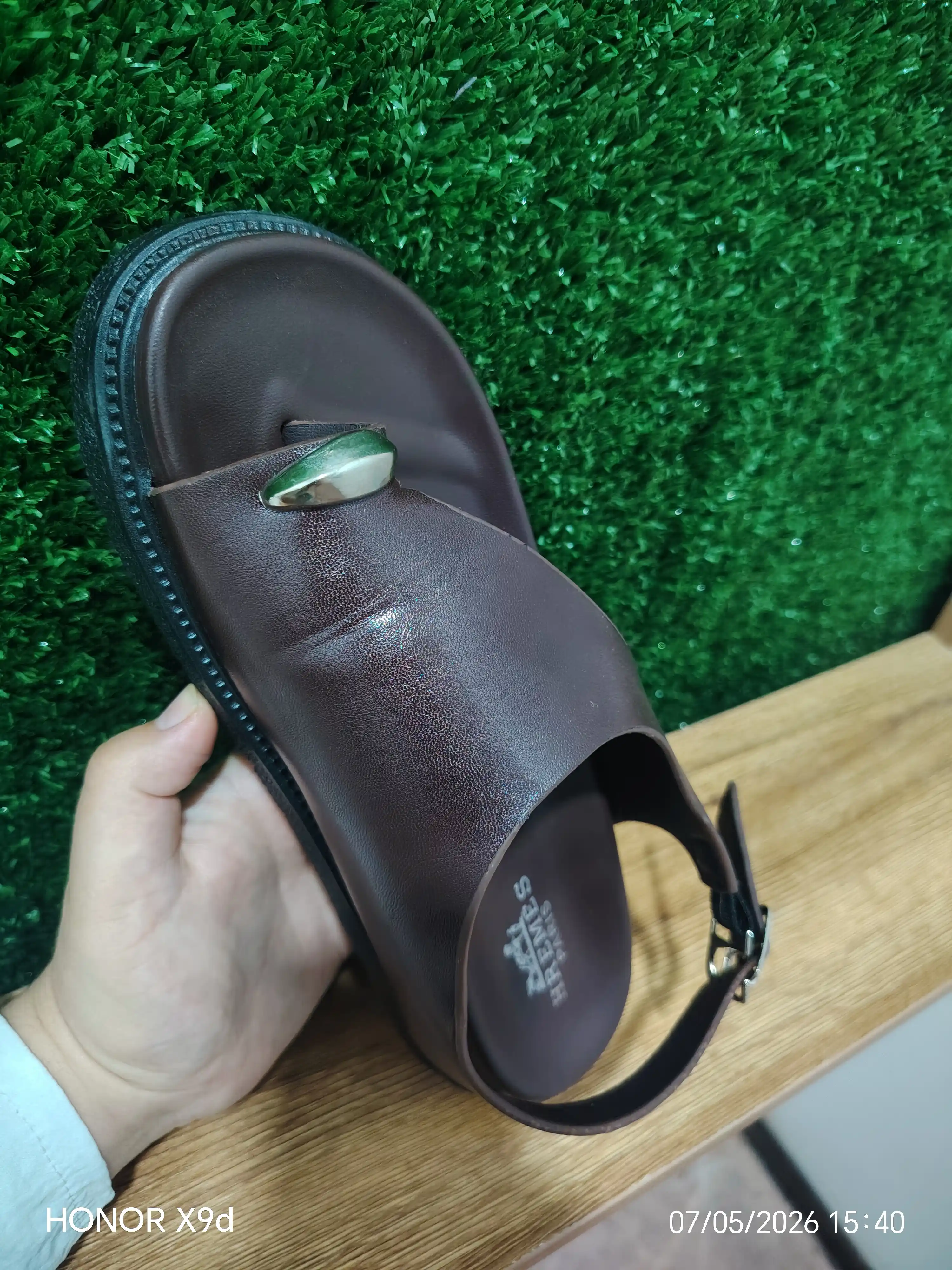 Ayollar yozgi sandal, ochiq bosonojka, platformali, zamonaviy, qulay oyoq kiyim