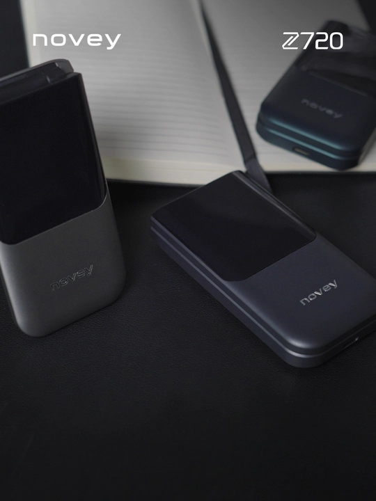 Novey Z720 knopkali legushka telefon, kamera - 