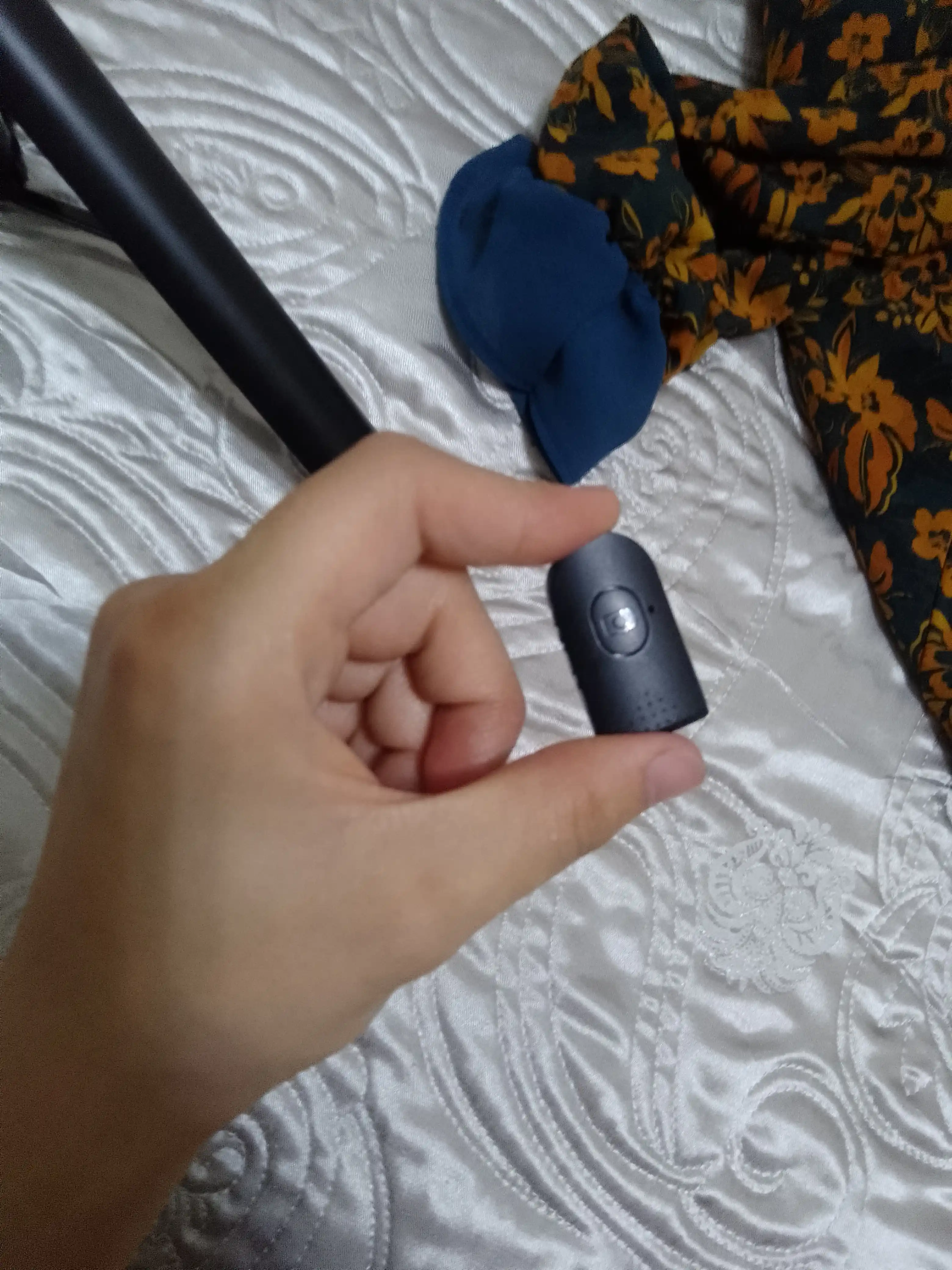 Штатив для телефона, 170 см, 4 в 1, 2 LED фонаря и Bluetooth: монопод, селфи-палка, stick