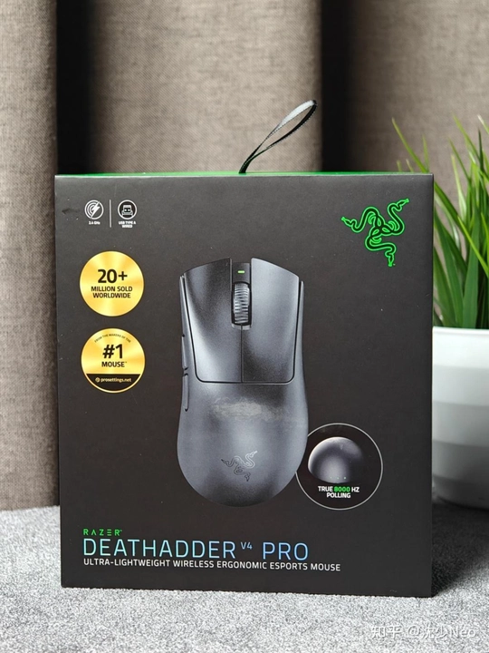 Razer DeathAdder V4 Pro — ультралёгкая беспроводная игровая мышь 45 000 DPI - 8KHz