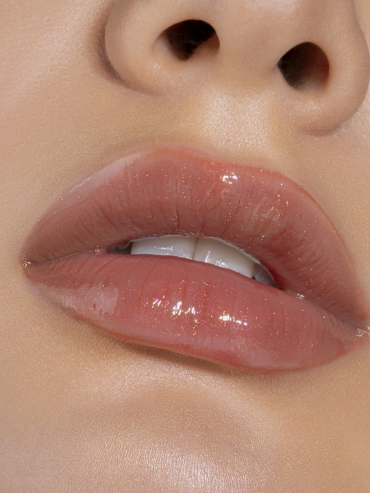 Блеск для губ с эффектом объема LUXVISAGE ICON Lips Glossy Volume, LUXVISAGE