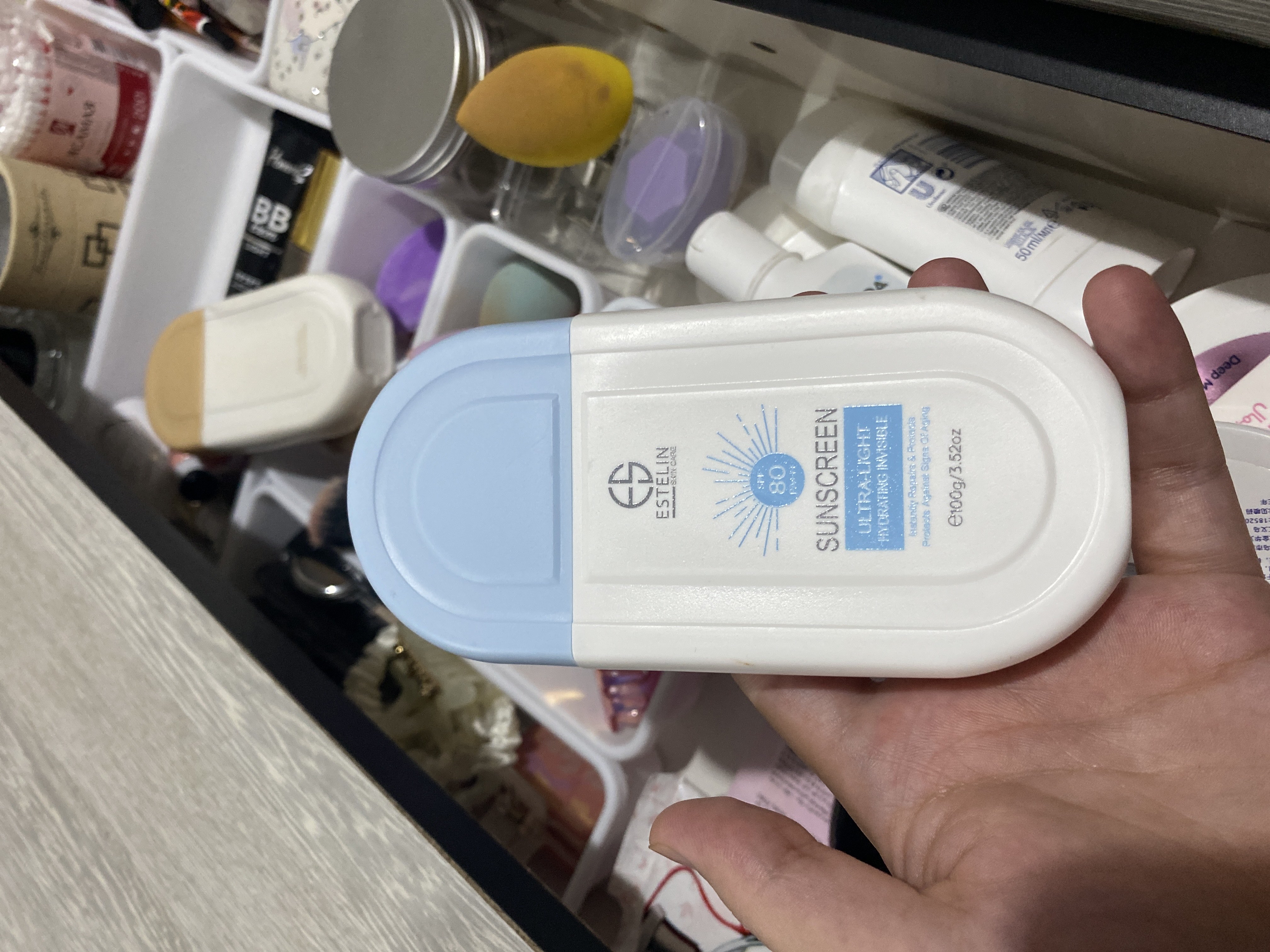 Quyoshdan himoyalovchi krem Estelin, SPF yuz va tana uchun krem, oqartiruvchi 100, 50 g
