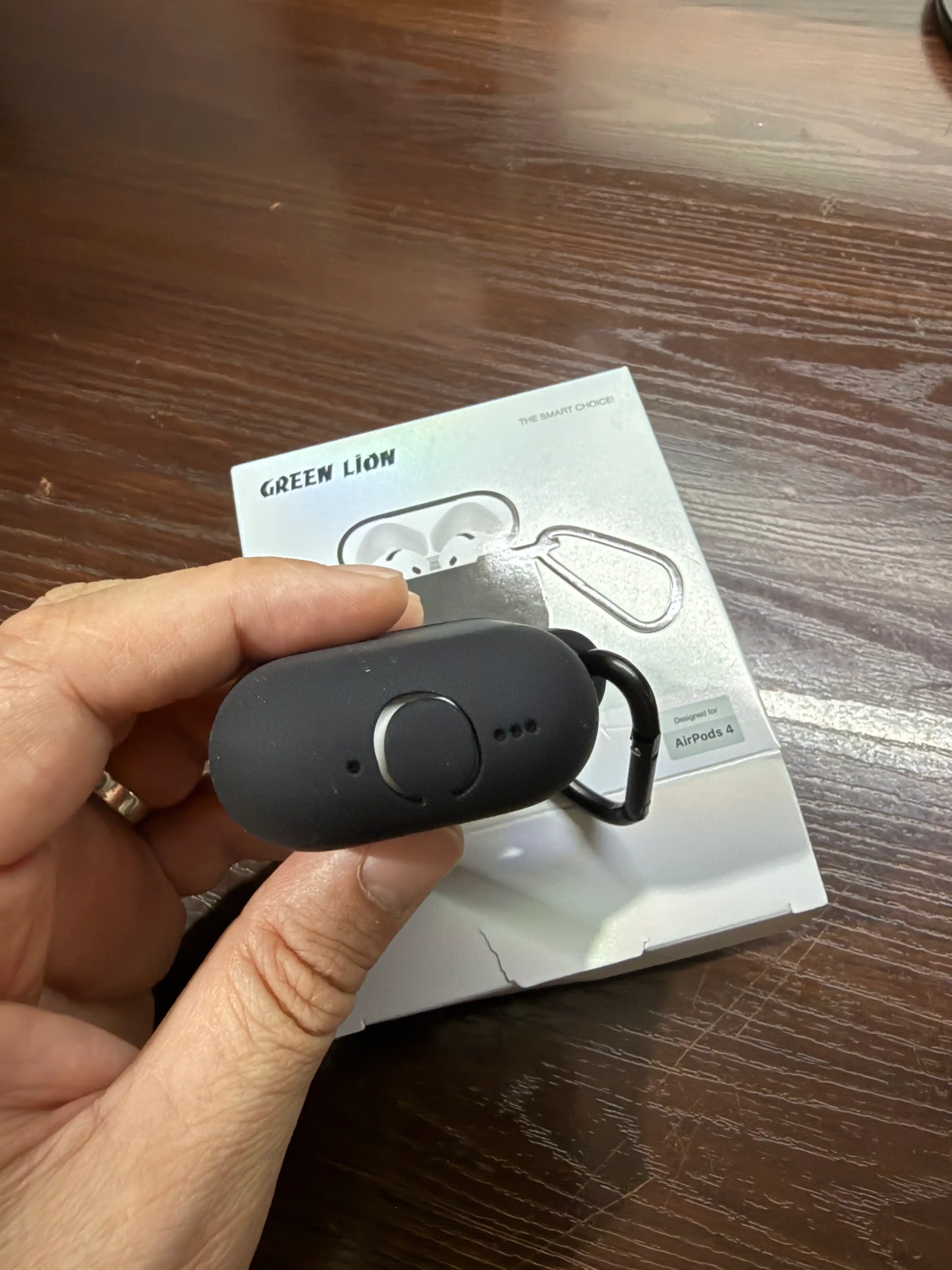 Чехол для наушников Green Lion Berlin Series Silicone Case, AirPods 4