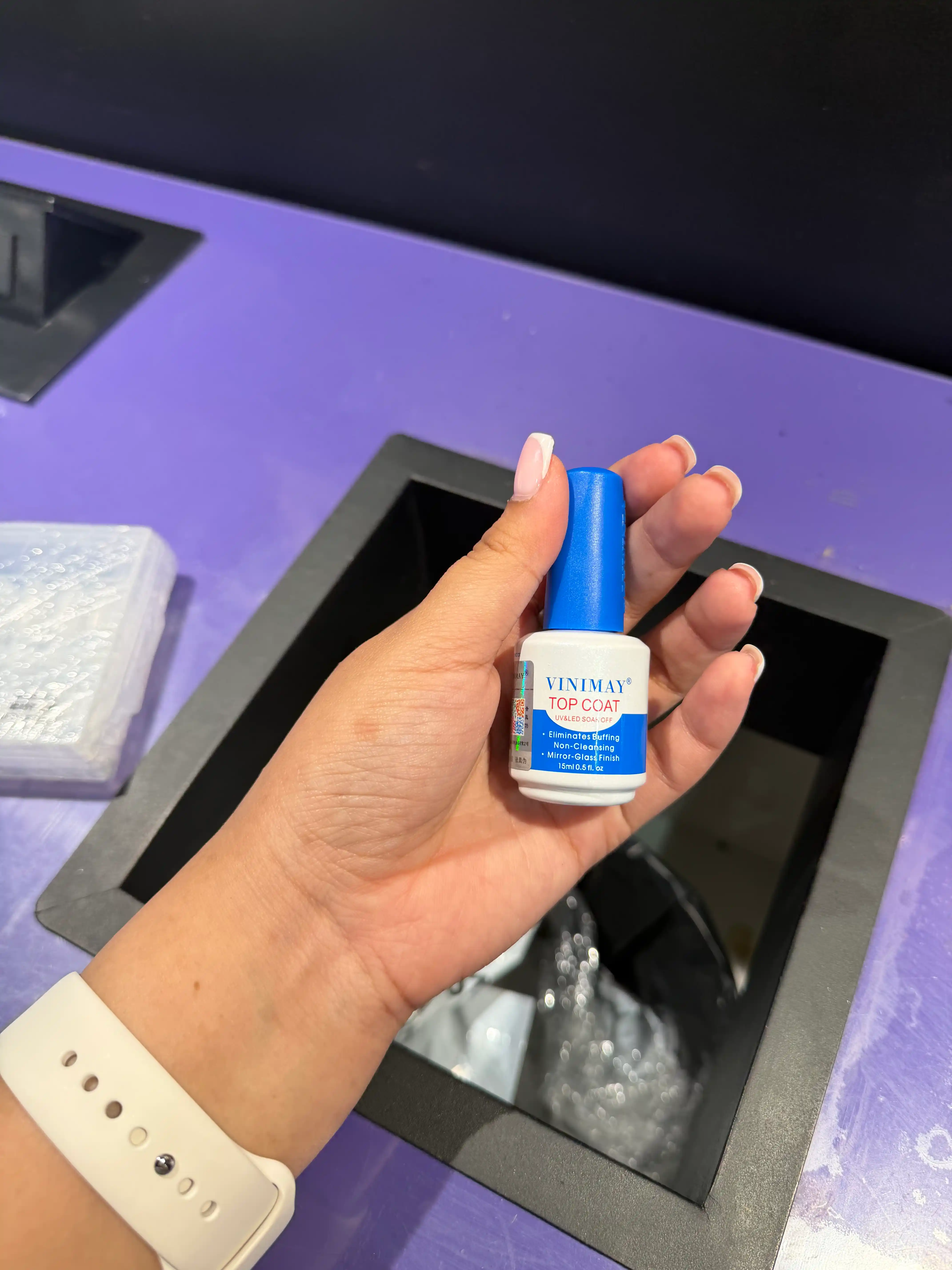 Vinimay gel-lak uchun yopishqoq qatlamsiz top 15 ml, tirnoqlar uchun UV/LED yaltiroq qoplama