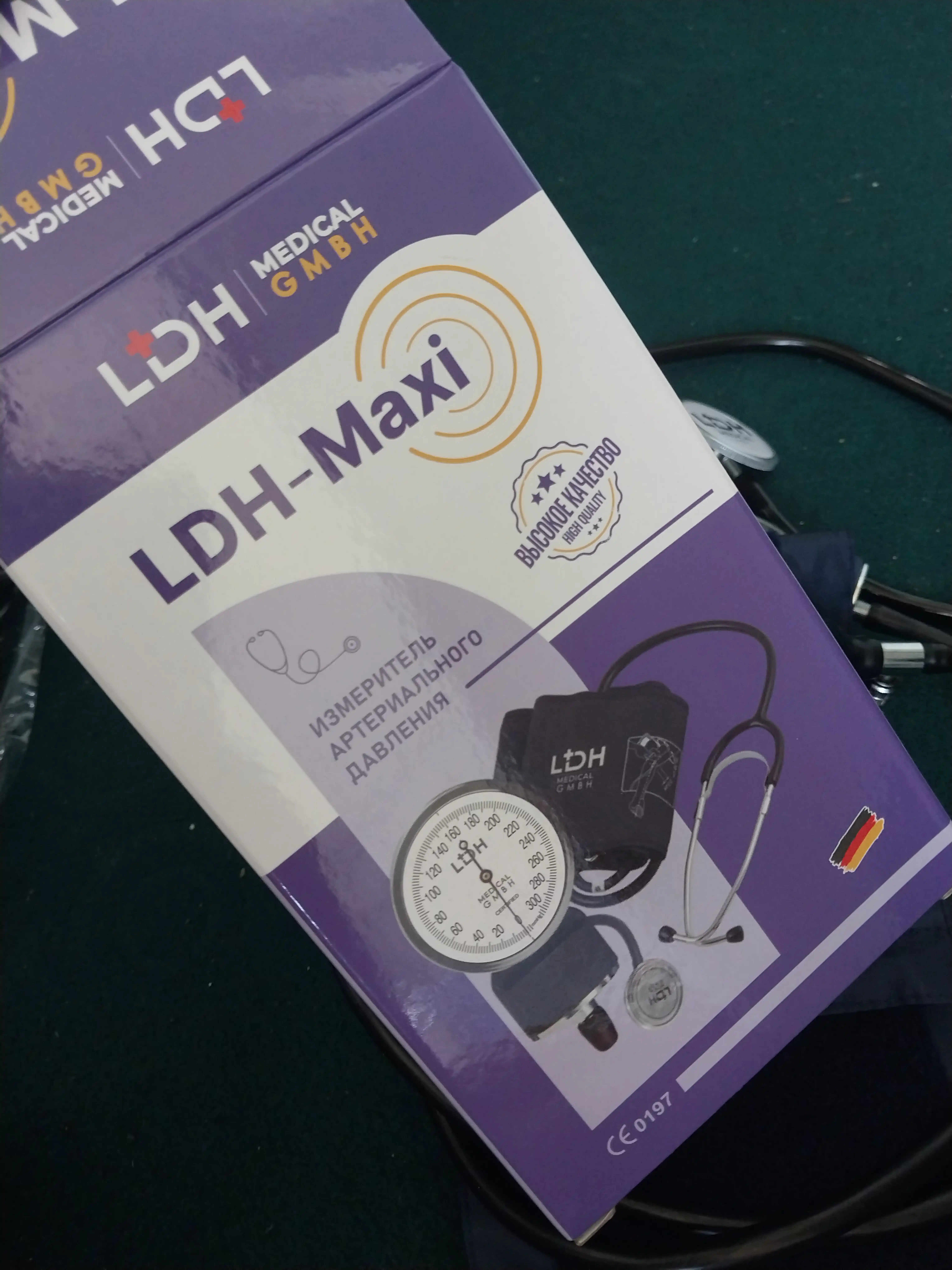 Mexanik tonometr LDH-Maxi, bosim va ritmni o'lchash uchun fonendoskop bilan