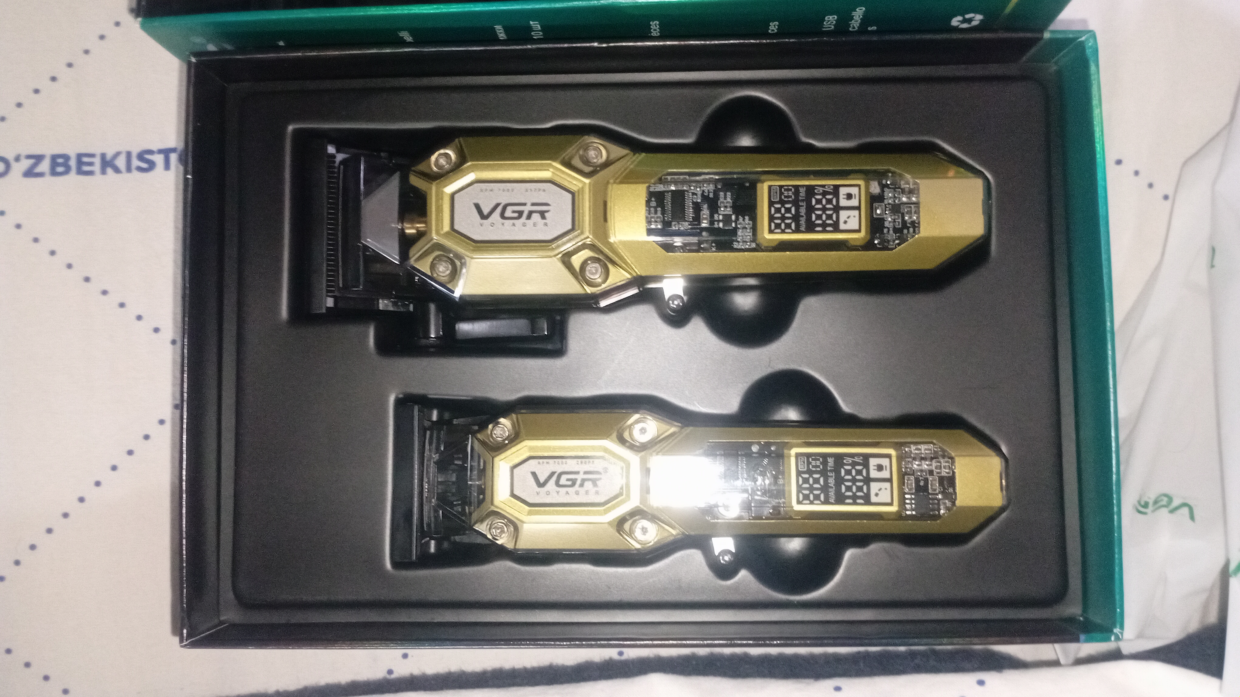 VGR-600-900 (gold xaki), erkaklar uchun professional soch kesish va soqol olish mashinasi