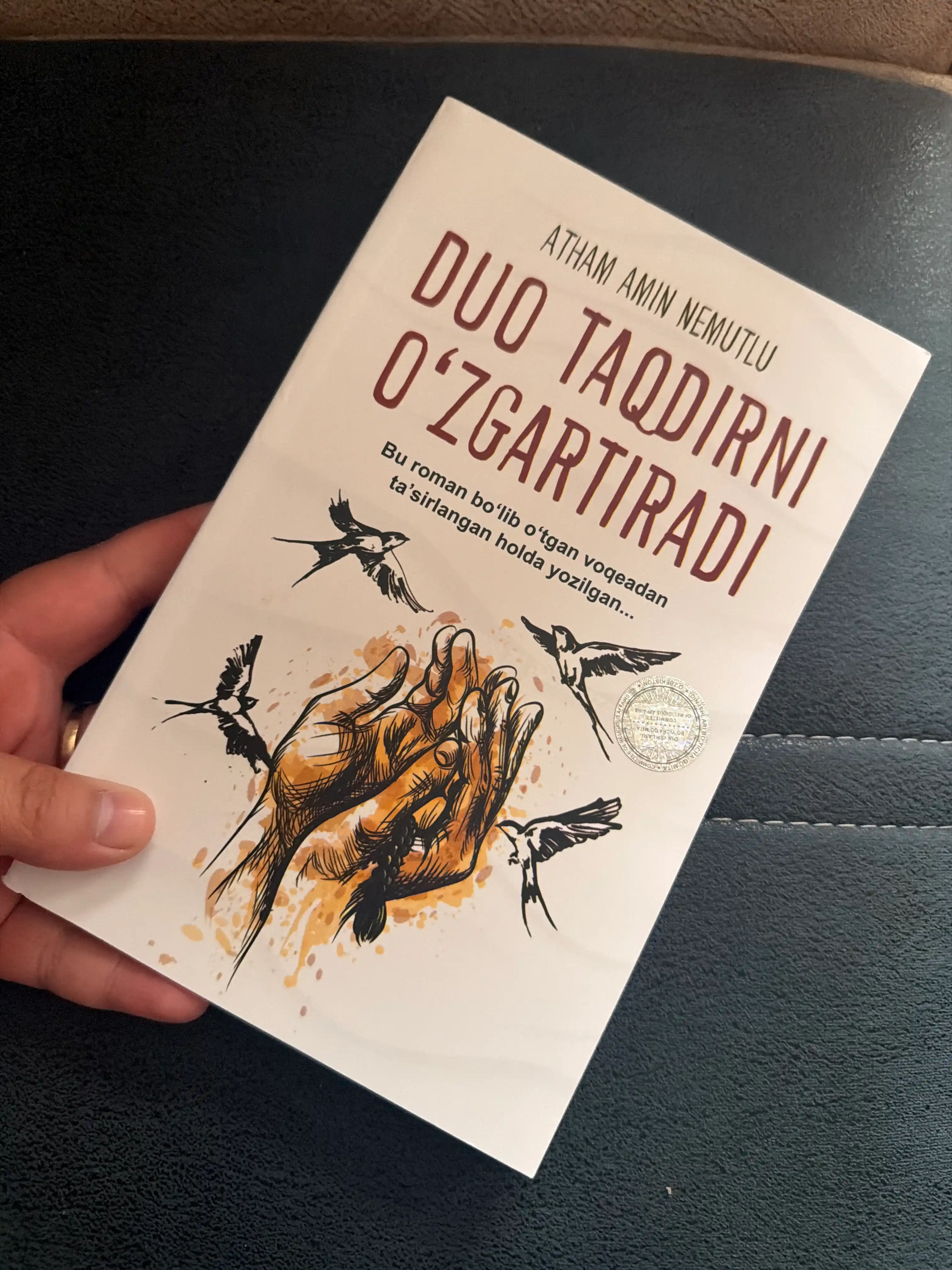 Duo taqdirni o'zgartiradi. Atham Amin Nemutlu: Gologrammali. Diniy qo‘mita ruhsati bor