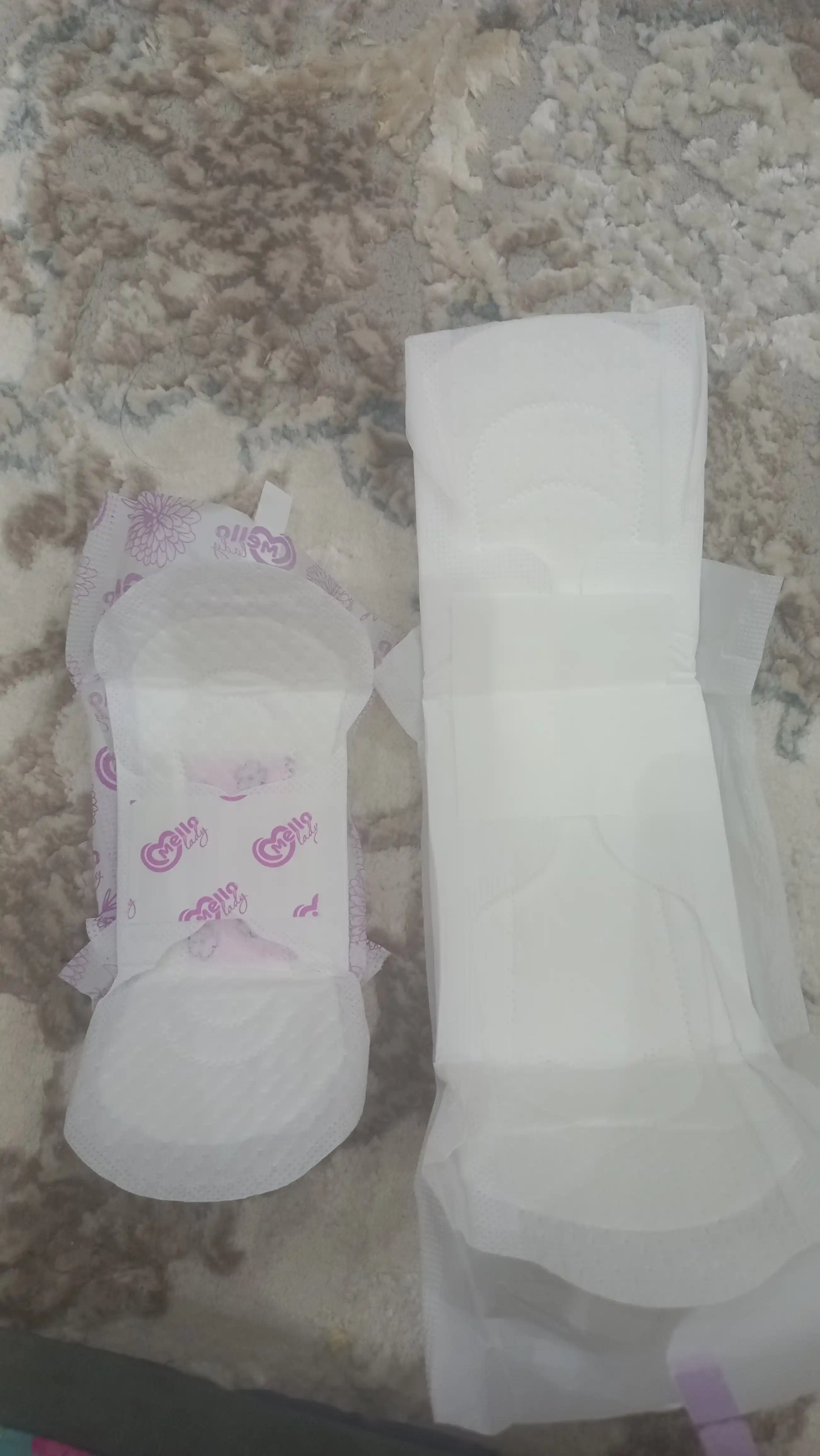 Mello lady 18 ayollar gigiyena qistirmalari. o‘lchami 180mm + Mello nam salfetkalari 1dona