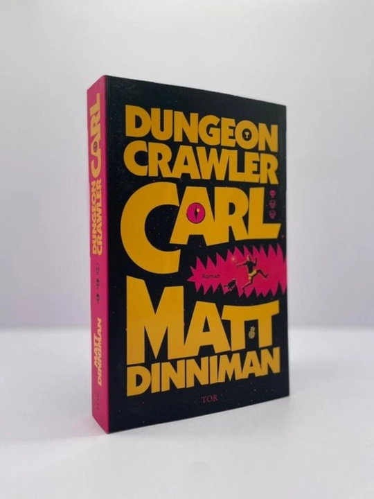Dungeon Crawler Carl. Matt Dinniman (books in English)