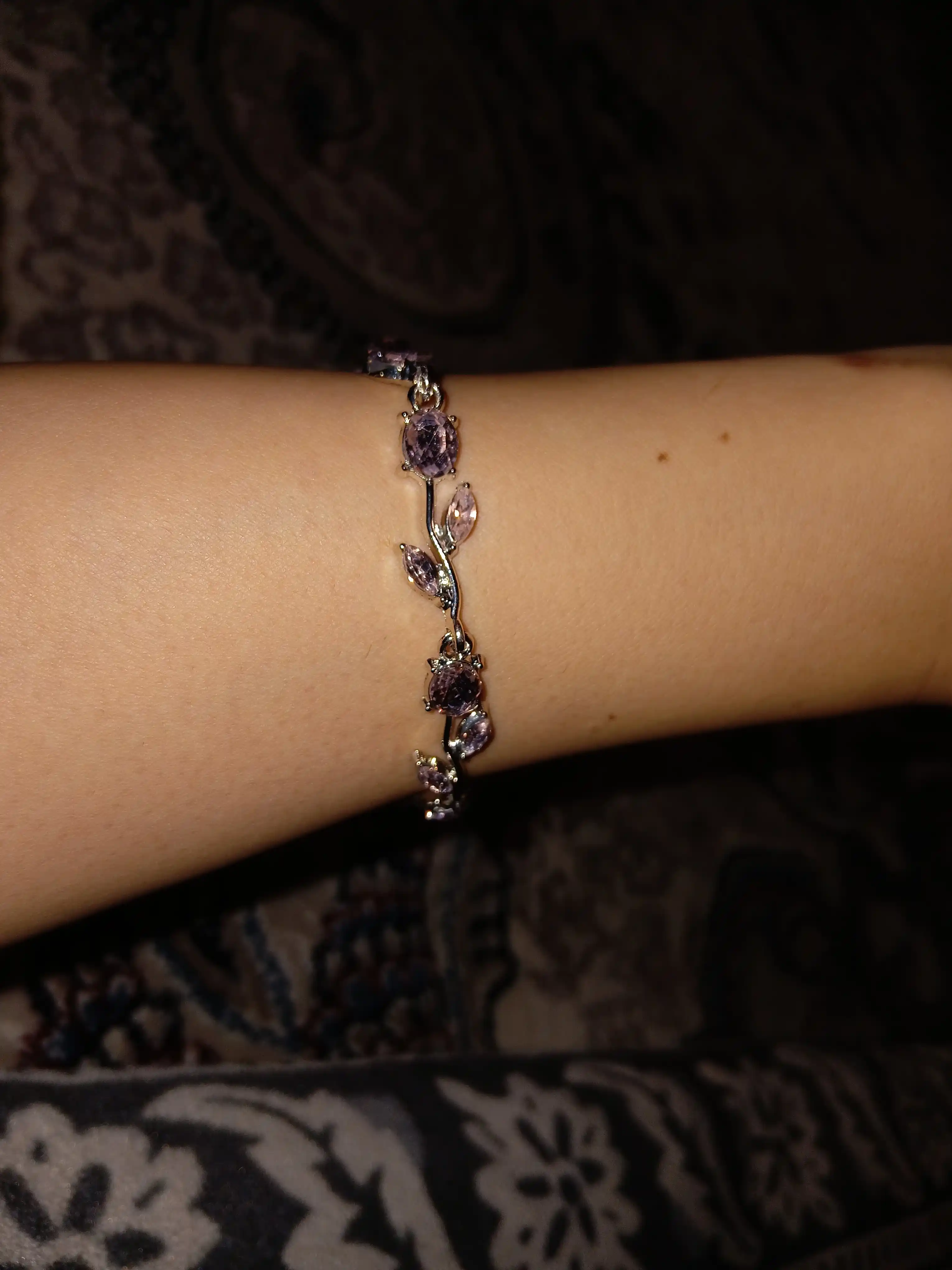 Ayollar tulip brasleti  bracelet - nafis dizayin - lola shaklidagi bilaguzuk