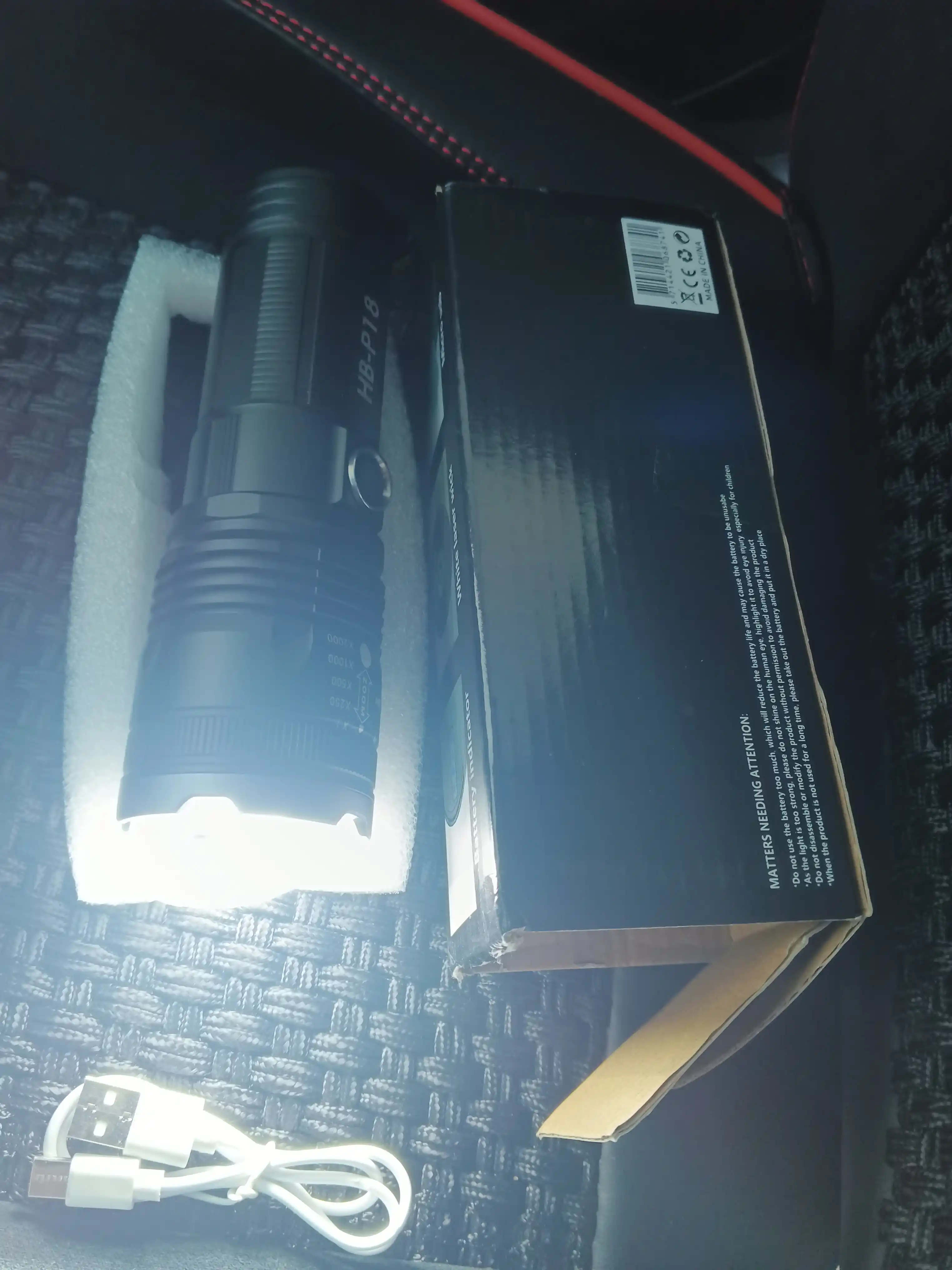 Фонарь дальний, светодиодный фонарь, Powerbank (3 км )