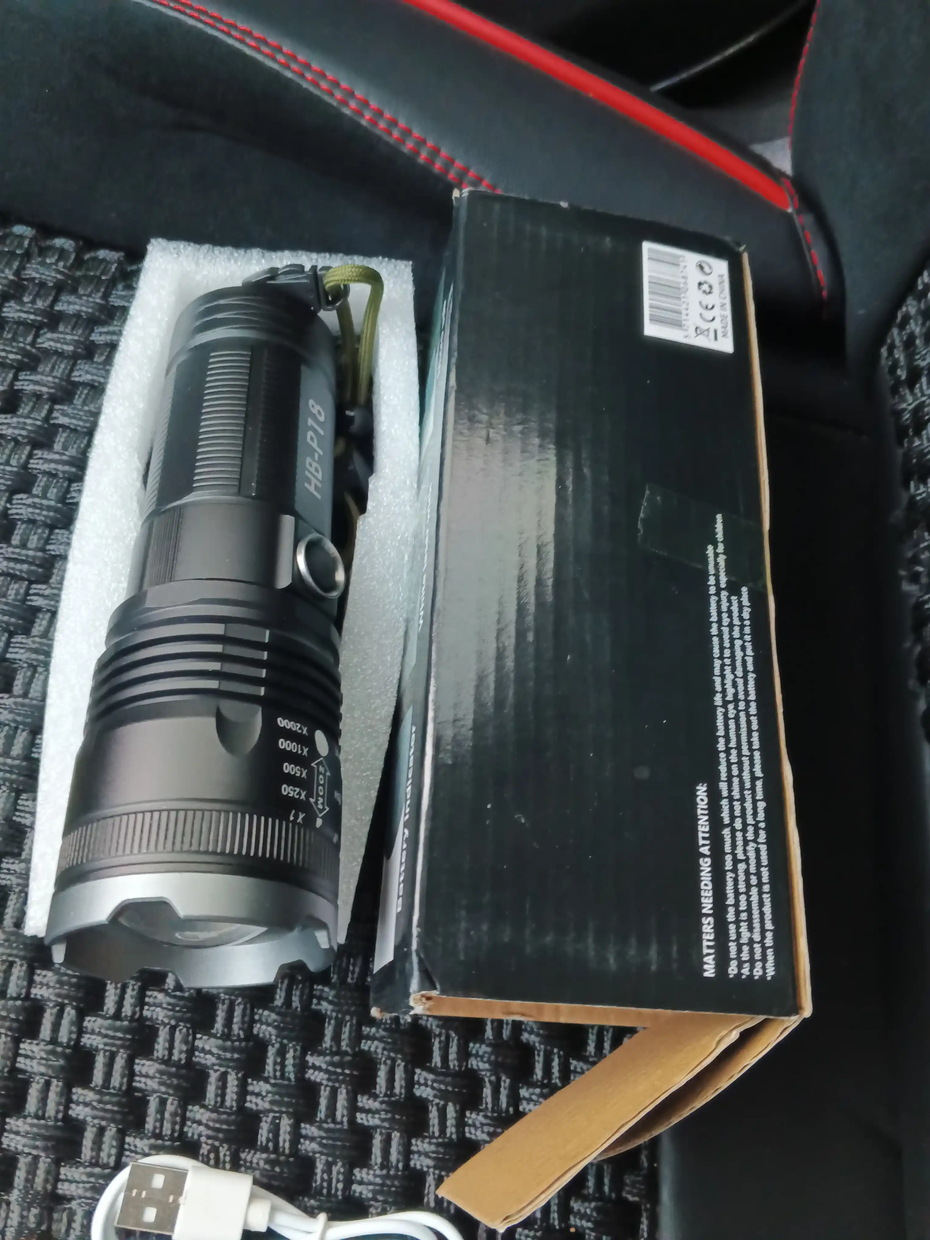 Фонарь дальний, светодиодный фонарь, Powerbank (3 км )