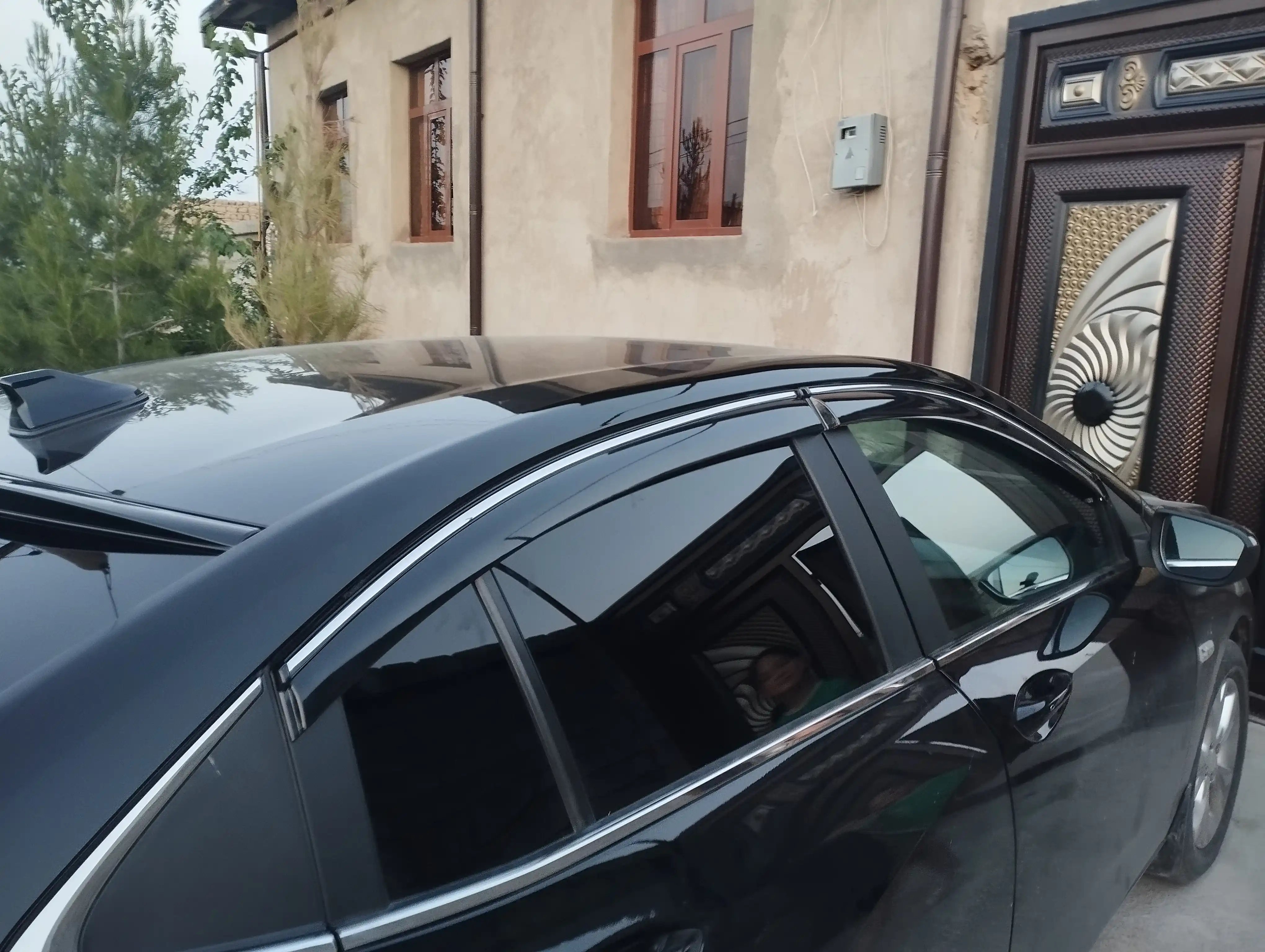 Дефлекторы боковых окон, ветровики Chevrolet, BYD, KIA, JETOUR, LEAPMOTOR, LIXIANG, никель