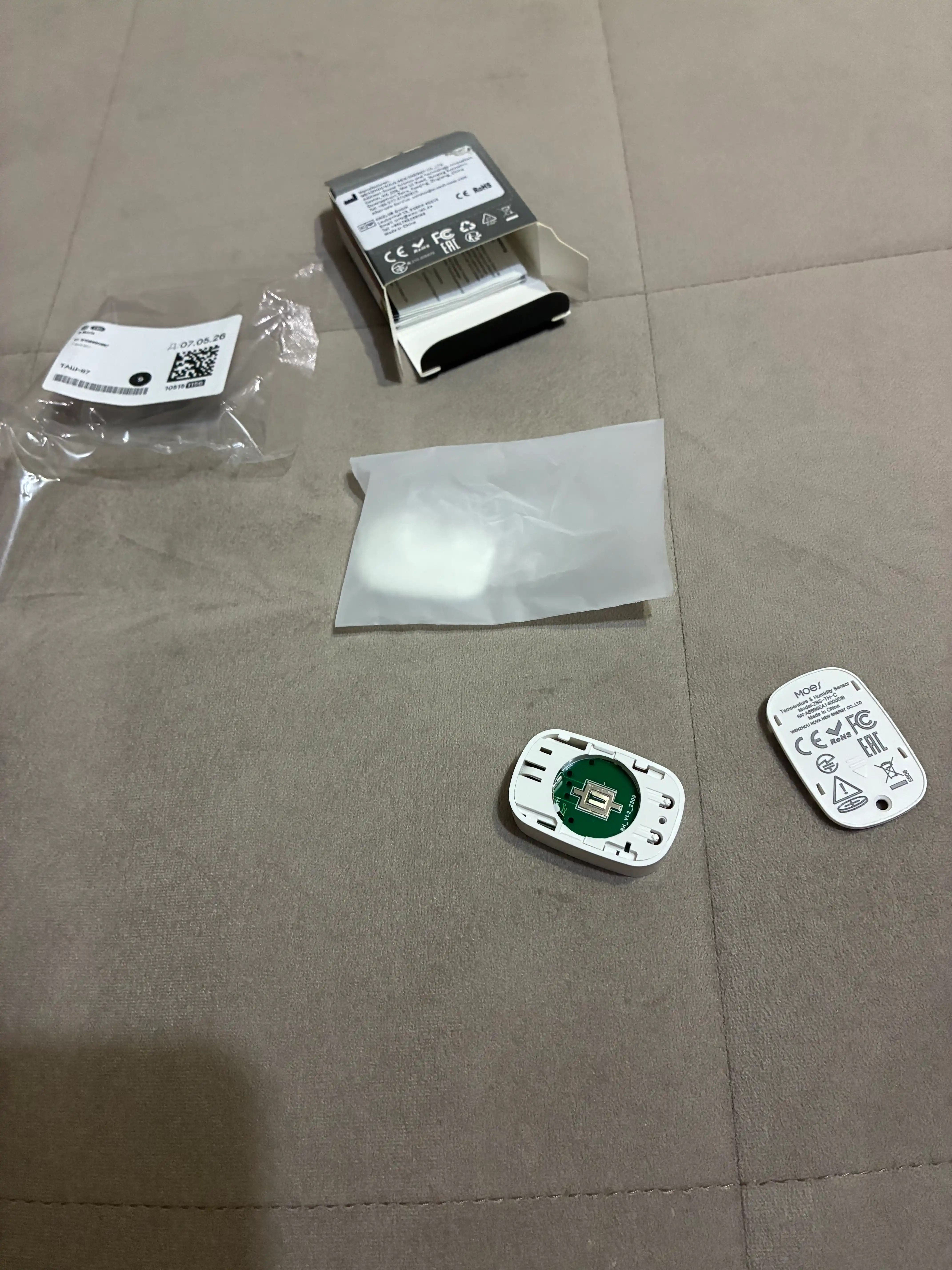 Moes Zigbee aqlli harorat va namlik datchigi